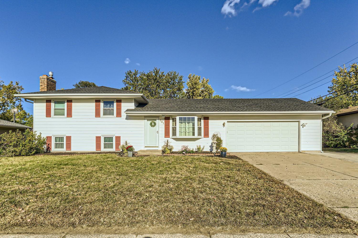 View of Residential at 861 Cortland Drive, Apple Valley MN 55124, Apple Valley - Mike Wilen | Minnesota Team Real Estate