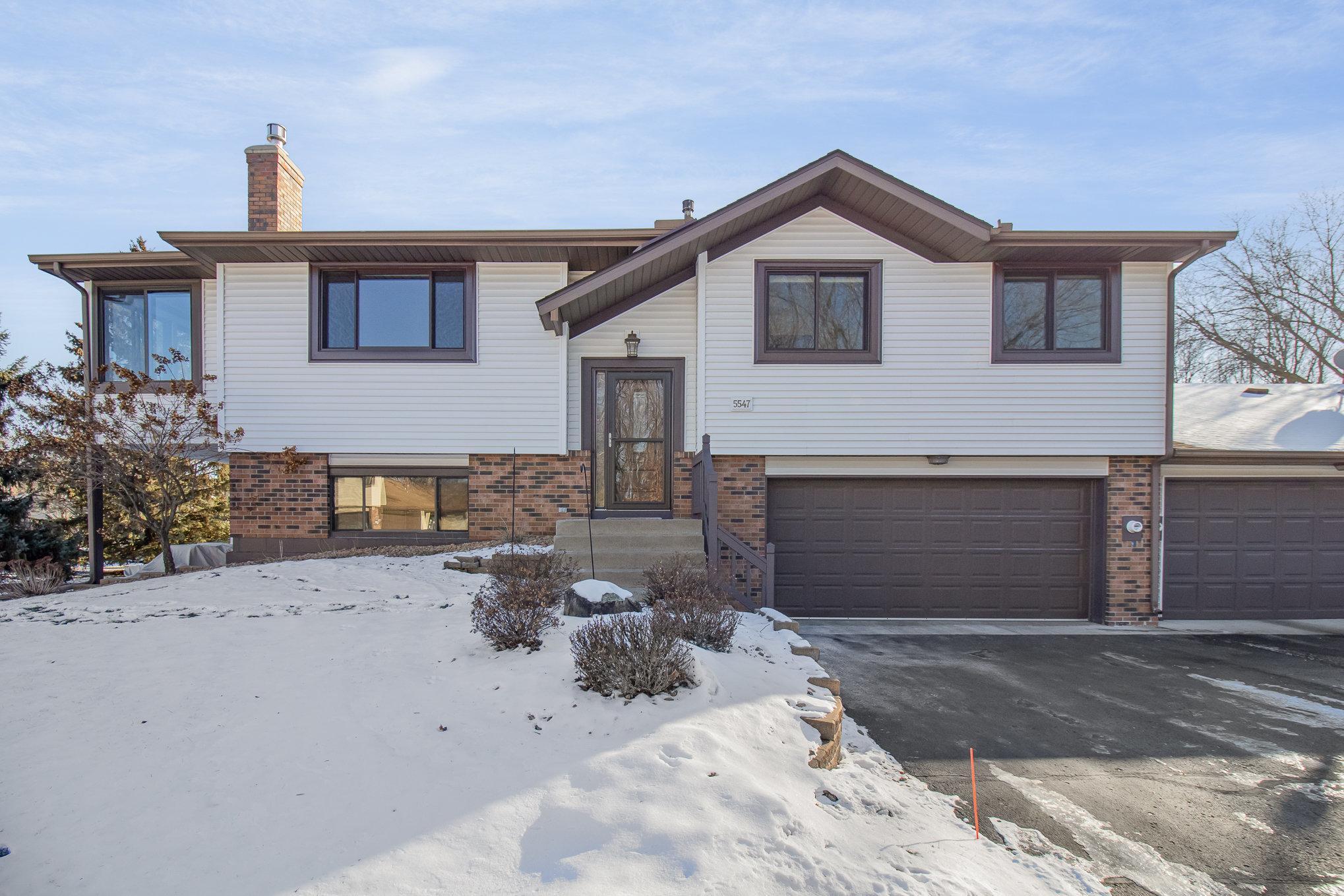 View of Residential at 5547 Donegal Drive, Shoreview MN 55126, Shoreview - Mike Wilen | Minnesota Team Real Estate