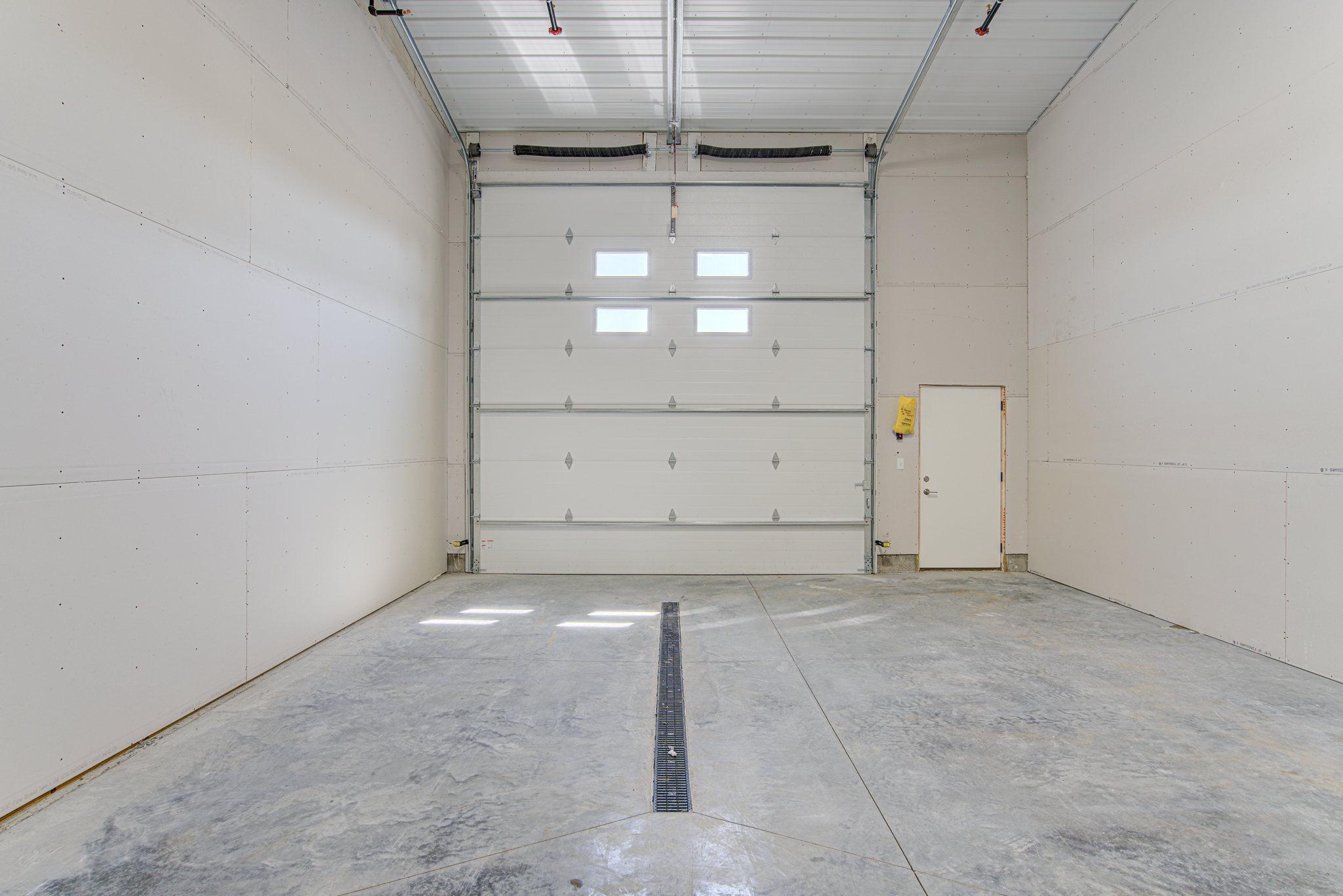 View of Commercial Sale at 721 Industrial Boulevard #D5, Watertown MN 55388, Watertown (7 of 17) - Mike Wilen | Minnesota Team Real Estate