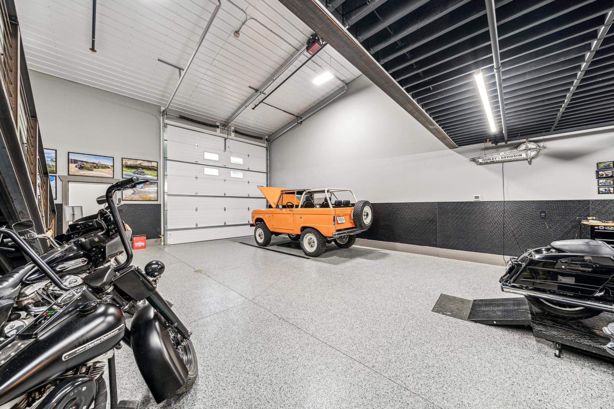 View of Commercial Sale at 721 Industrial Boulevard #D5, Watertown MN 55388, Watertown (12 of 17) - Mike Wilen | Minnesota Team Real Estate