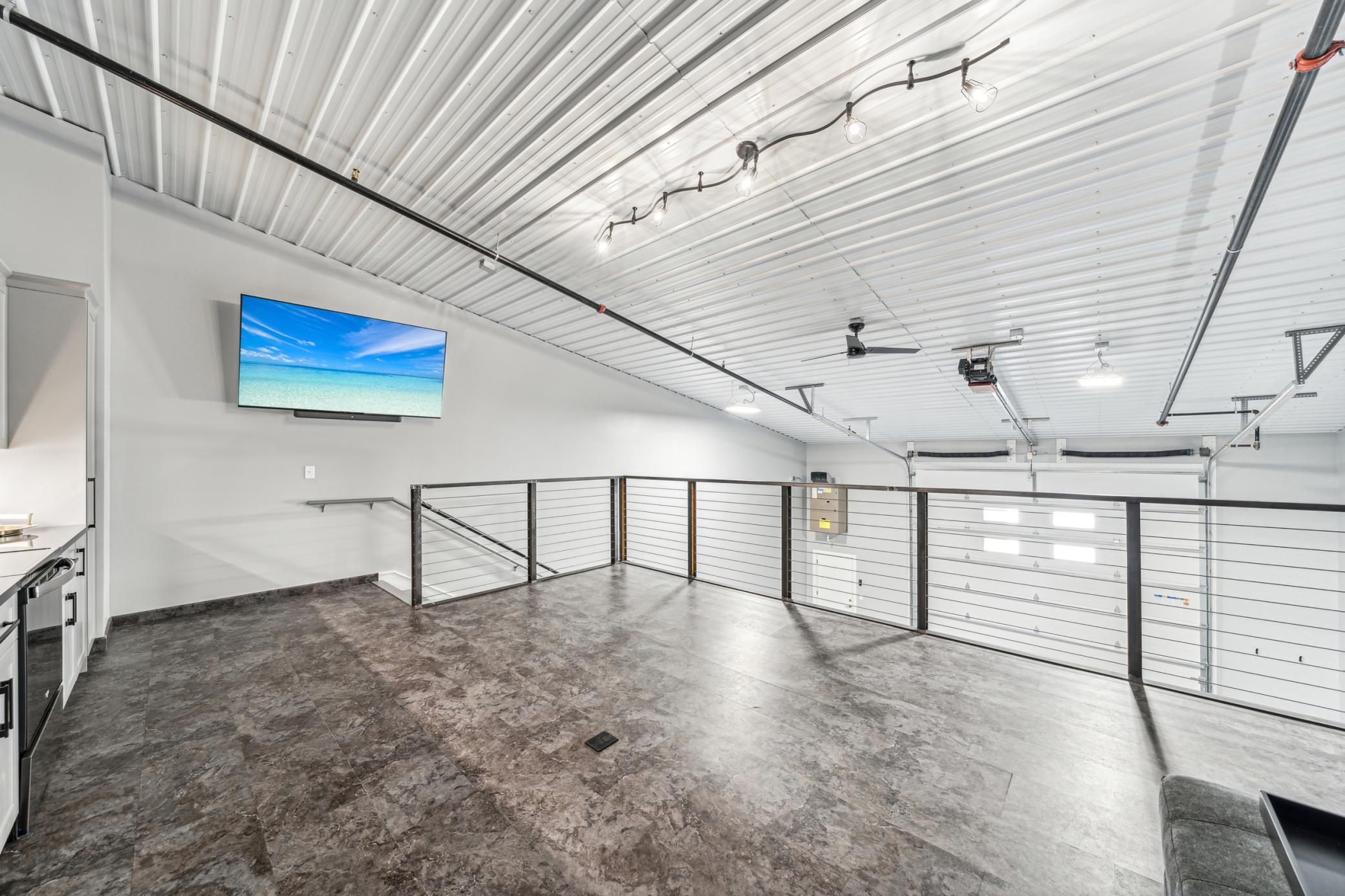 View of Commercial Sale at 721 Industrial Boulevard #D5, Watertown MN 55388, Watertown (13 of 17) - Mike Wilen | Minnesota Team Real Estate