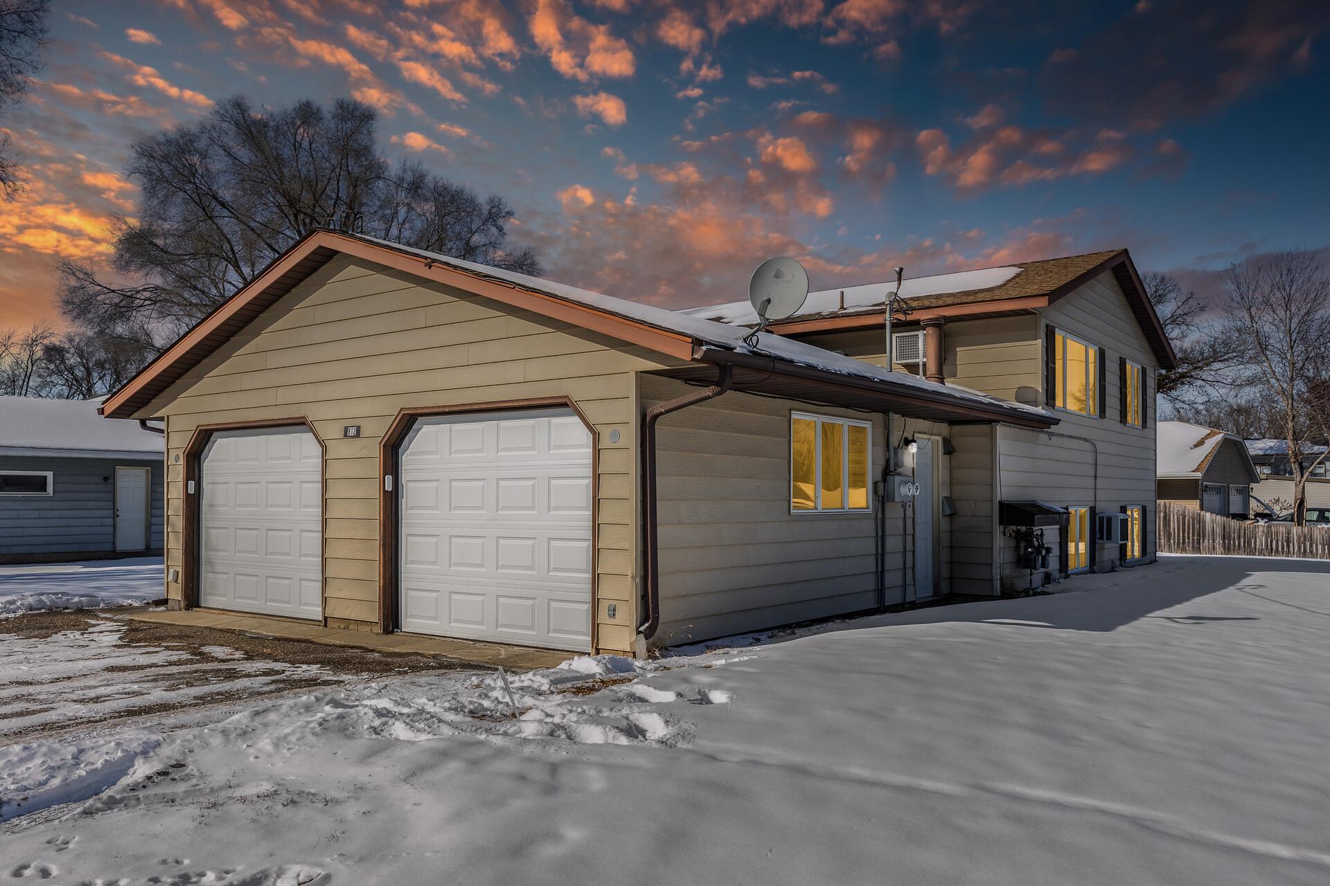 View of Residential Income at 812 12th Street, Hastings MN 55033, Hastings - Mike Wilen | Minnesota Team Real Estate