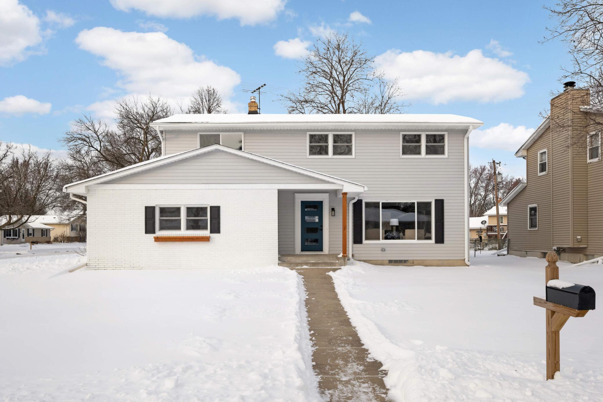 View of Residential at 9 Langer Circle, West Saint Paul MN 55118, West Saint Paul - Mike Wilen | Minnesota Team Real Estate