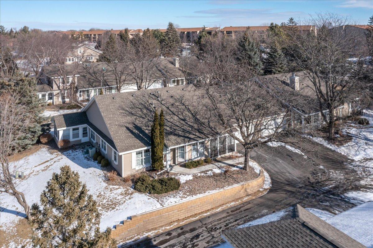 View of Residential at 14725 Oak Run Lane, Burnsville MN 55306, Burnsville - Mike Wilen | Minnesota Team Real Estate