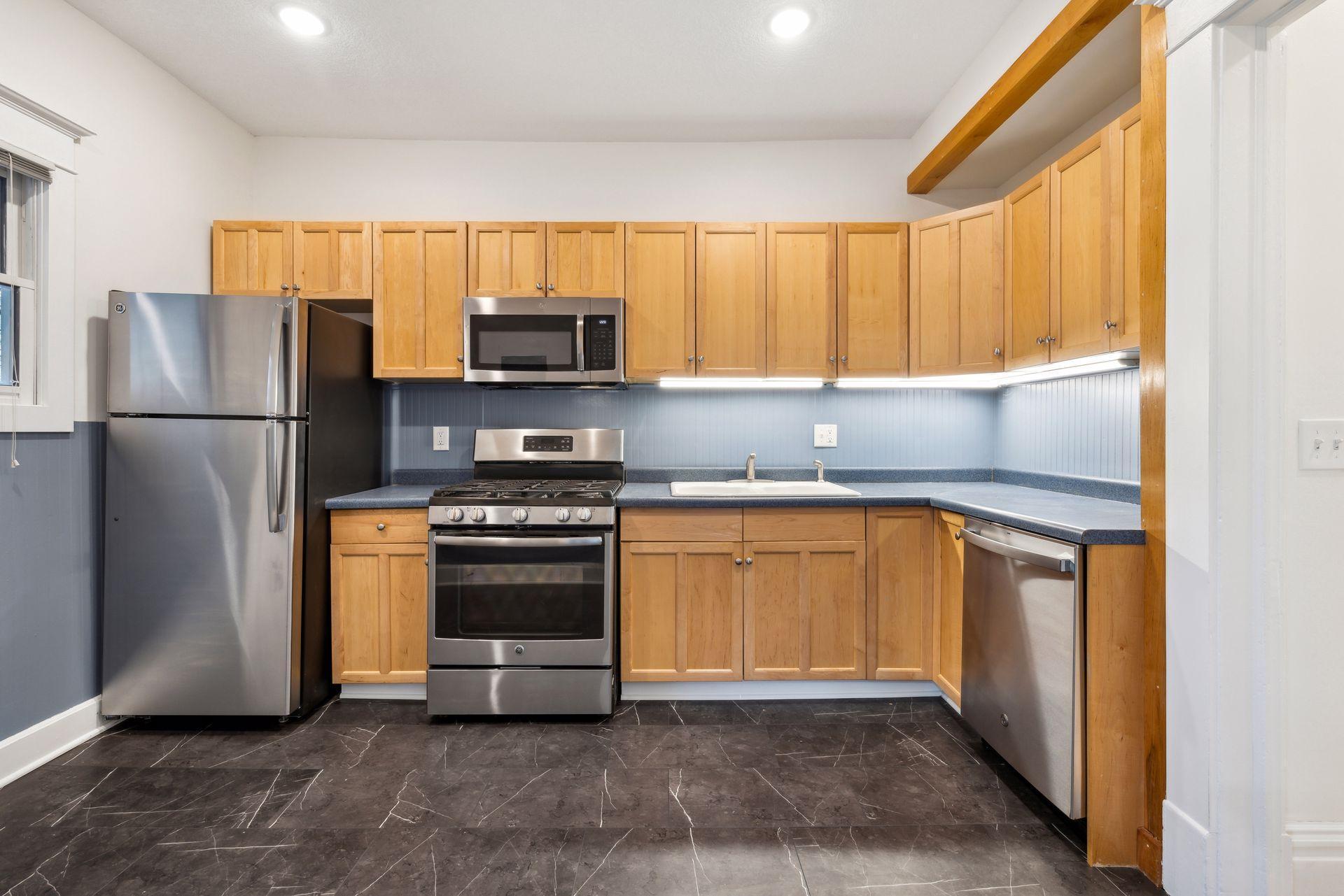 View of Residential Income at 2125 Harriet Avenue, Minneapolis MN 55405, Minneapolis (38 of 90) - Mike Wilen | Minnesota Team Real Estate