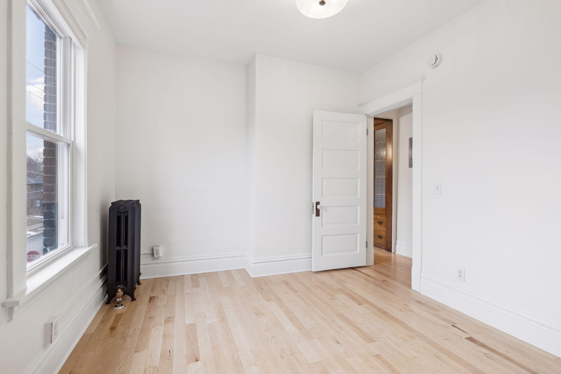 View of Residential Income at 2125 Harriet Avenue, Minneapolis MN 55405, Minneapolis (31 of 90) - Mike Wilen | Minnesota Team Real Estate