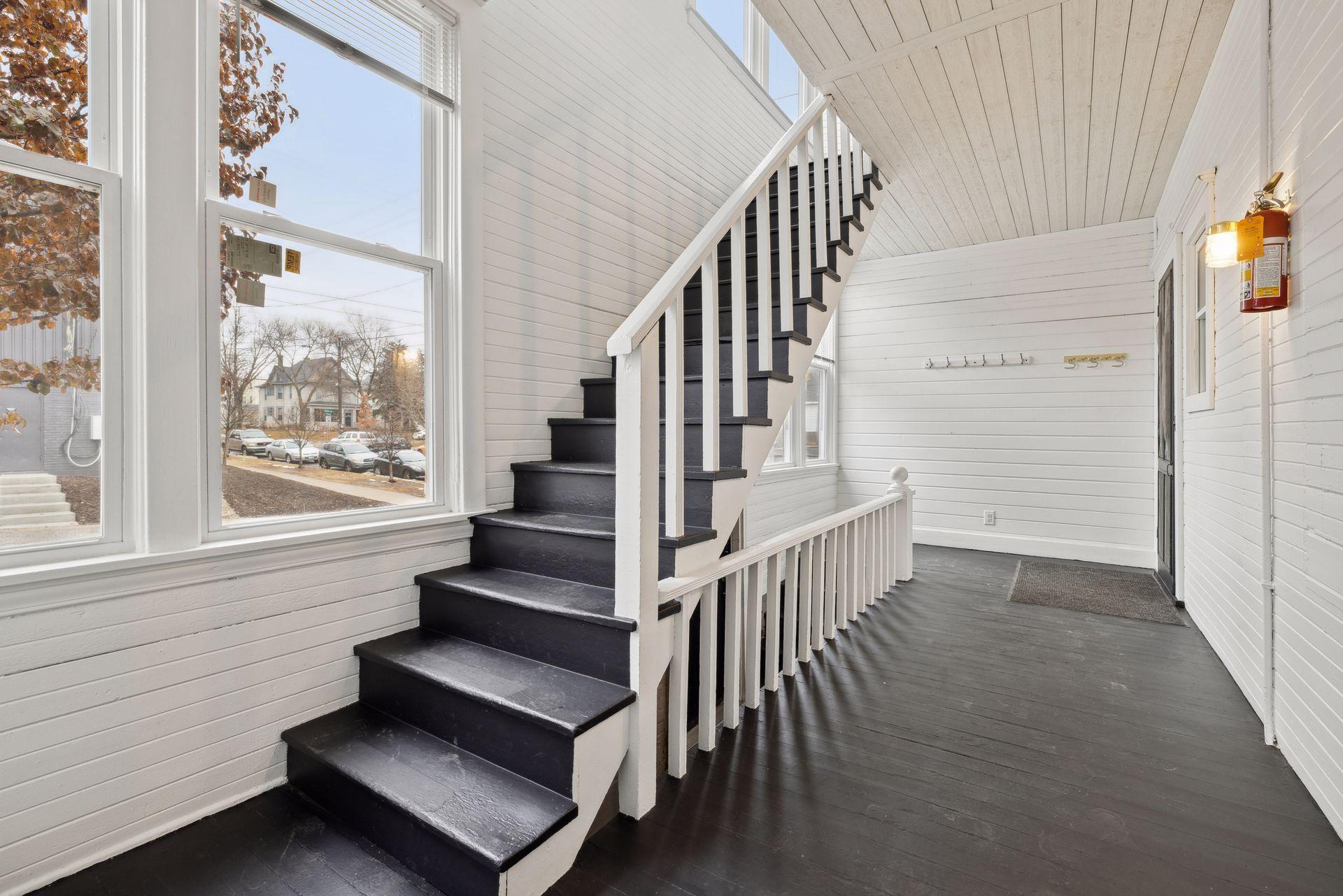 View of Residential Income at 2125 Harriet Avenue, Minneapolis MN 55405, Minneapolis (14 of 90) - Mike Wilen | Minnesota Team Real Estate