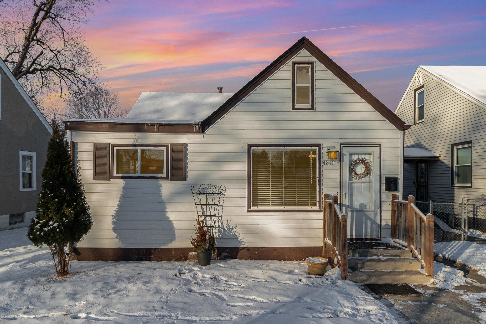 View of Residential at 4815 Dupont Avenue, Minneapolis MN 55430, Minneapolis - Mike Wilen | Minnesota Team Real Estate