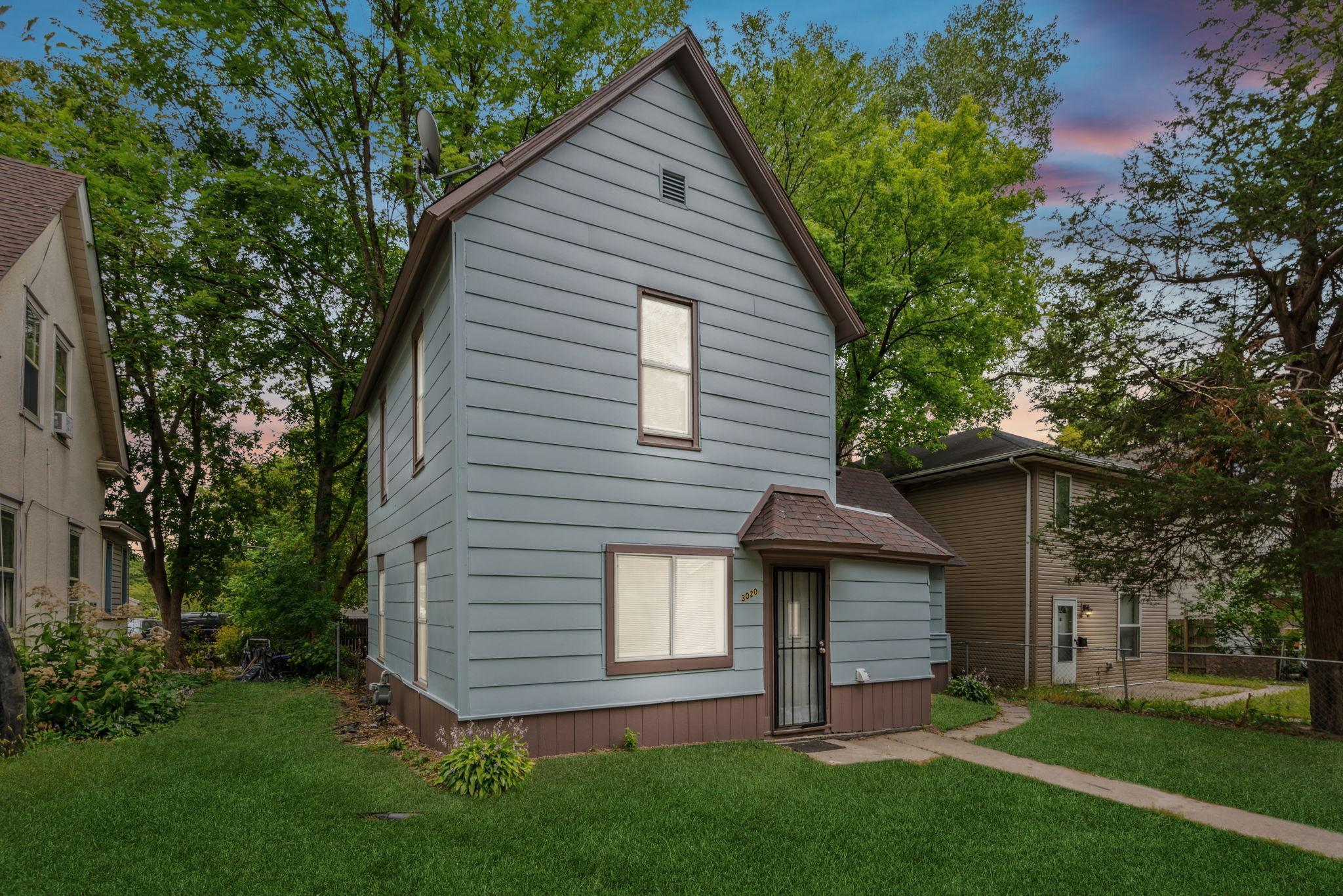 View of Residential at 3020 Queen Avenue, Minneapolis MN 55411, Minneapolis - Mike Wilen | Minnesota Team Real Estate