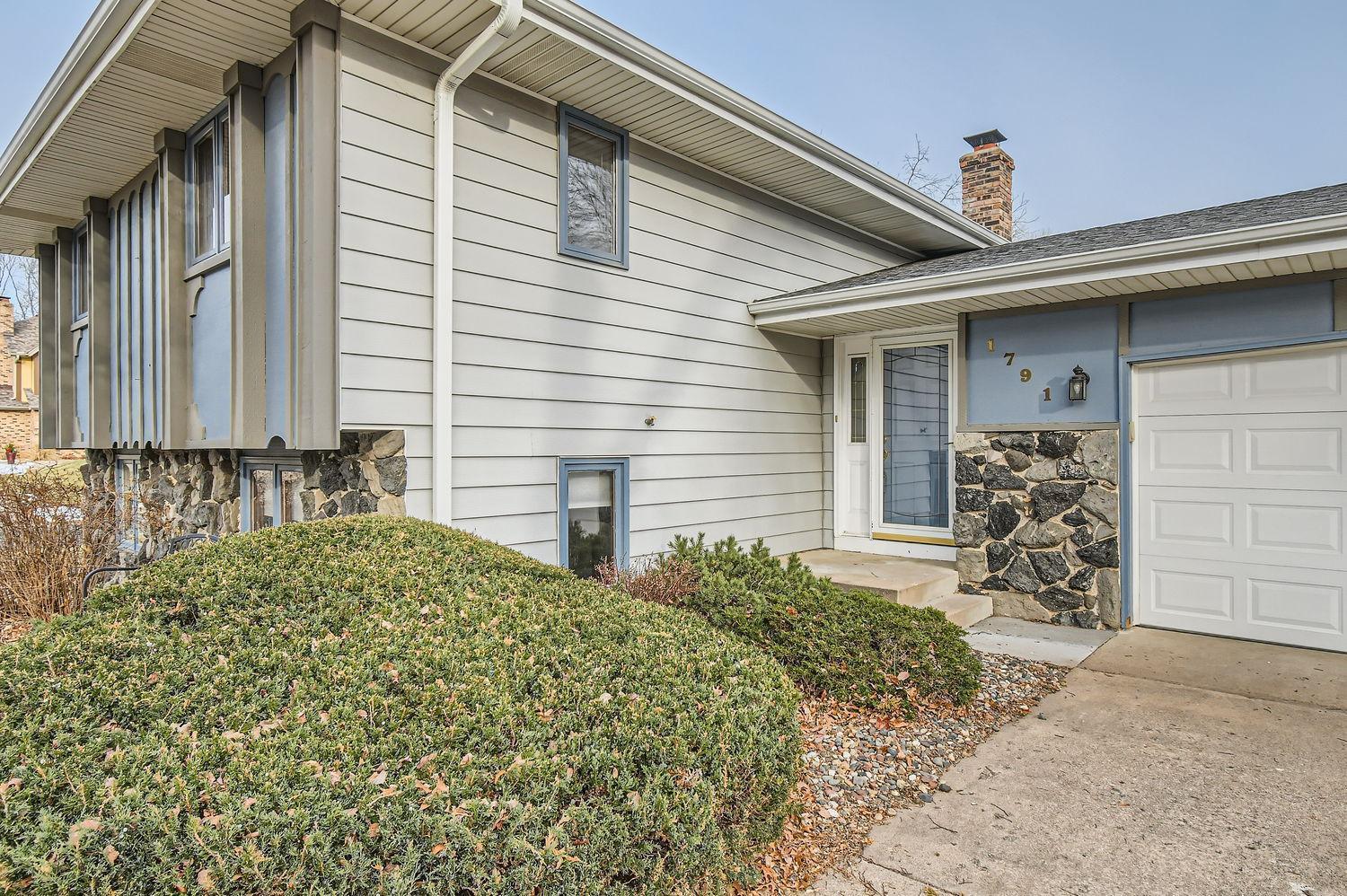 View of Residential at 1791 19th Avenue, New Brighton MN 55112, New Brighton - Mike Wilen | Minnesota Team Real Estate