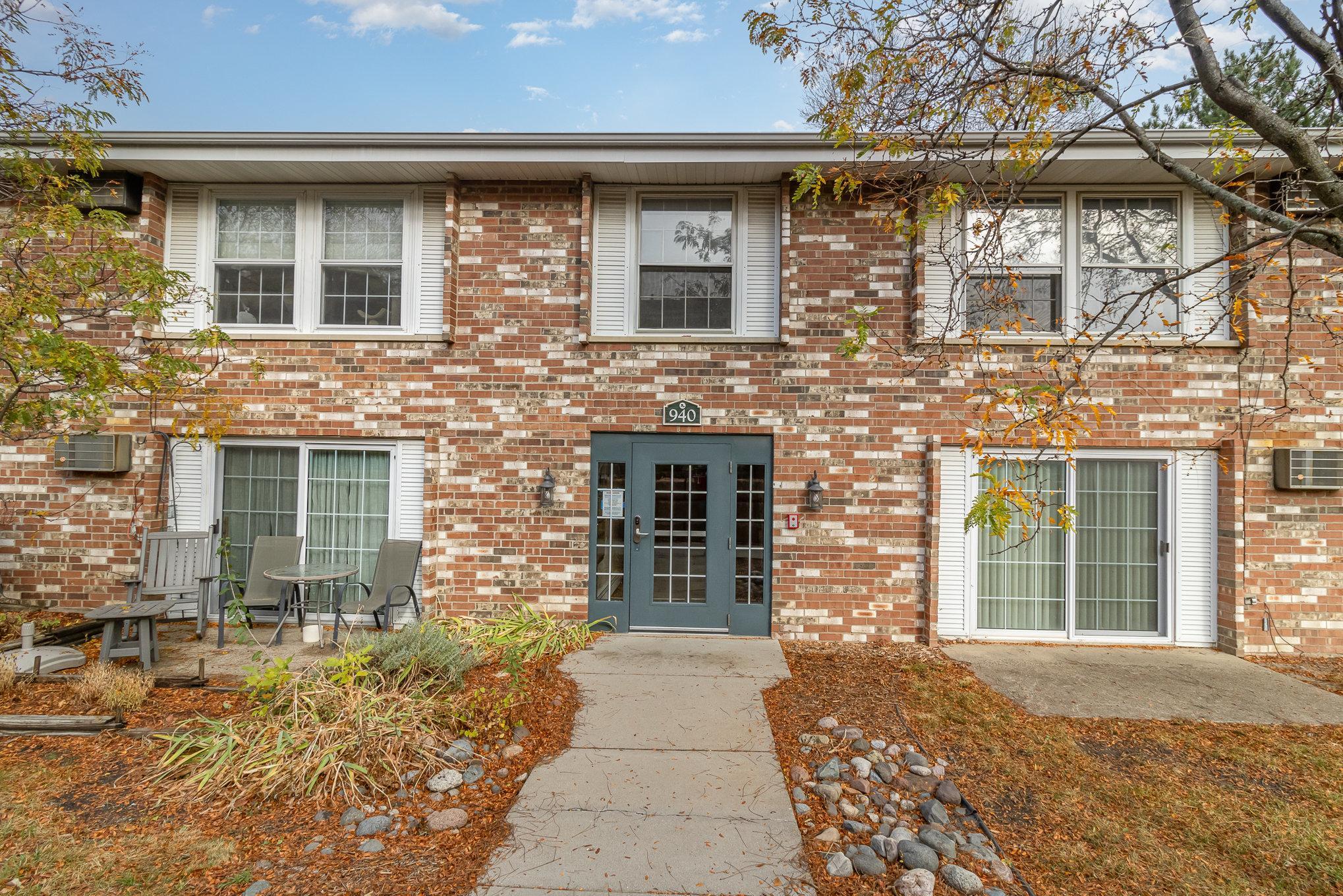 View of Residential at 940 Westbrooke Way #5, Hopkins MN 55343, Hopkins - Mike Wilen | Minnesota Team Real Estate