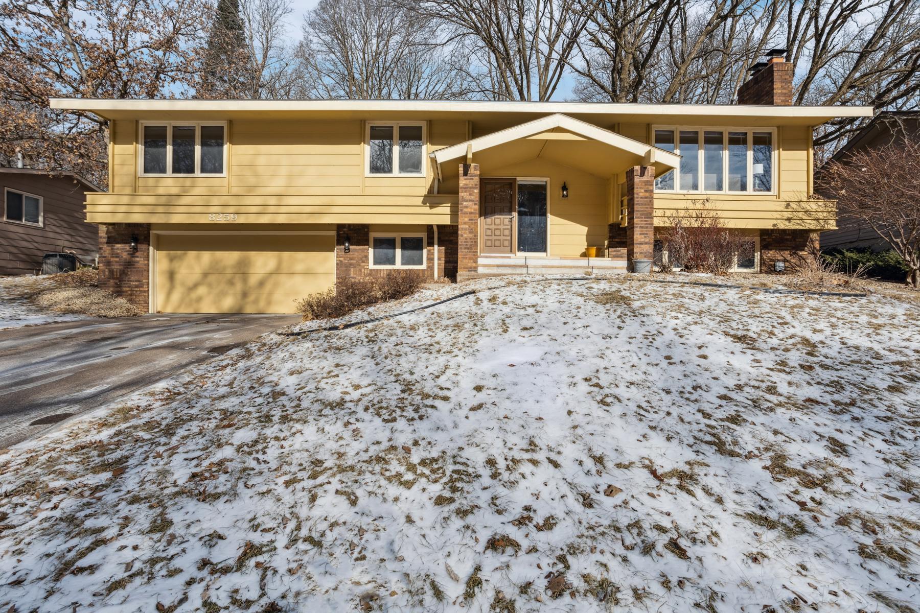 View of Residential at 8259 131st Street, Apple Valley MN 55124, Apple Valley - Mike Wilen | Minnesota Team Real Estate