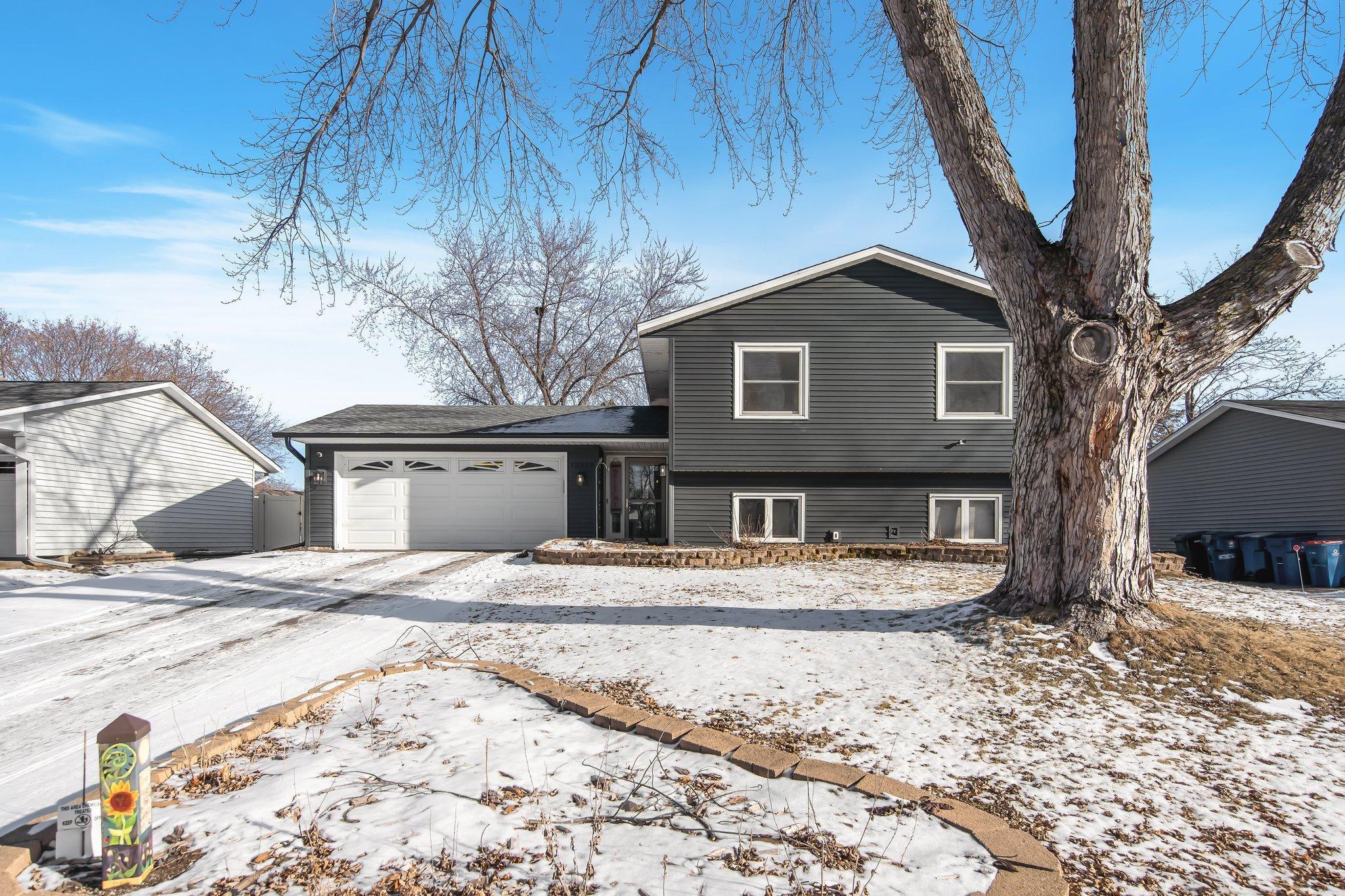 View of Residential at 10449 Utah Road, Bloomington MN 55438, Bloomington - Mike Wilen | Minnesota Team Real Estate