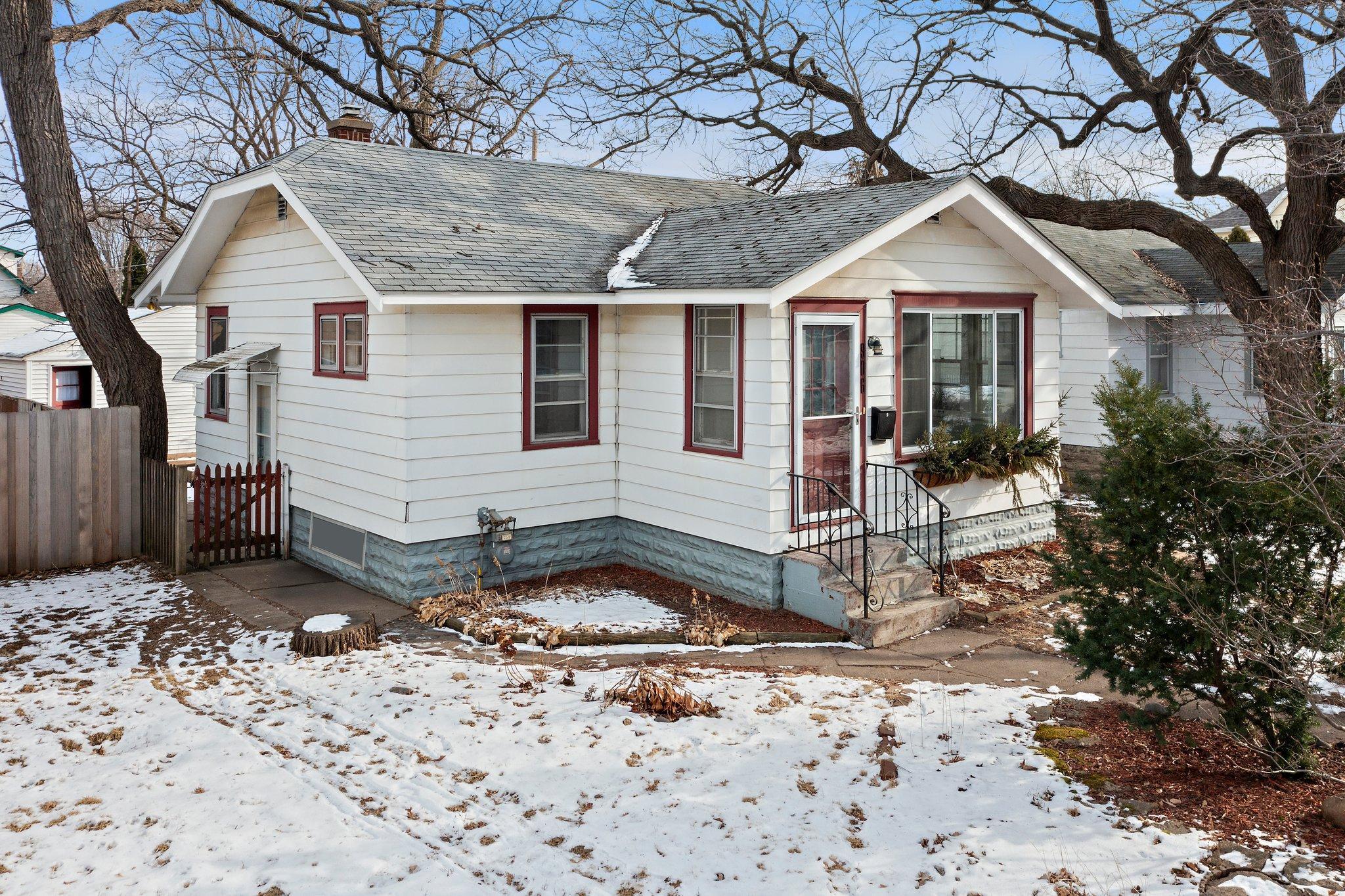View of Residential at 906 Young Street, Saint Paul MN 55104, Saint Paul - Mike Wilen | Minnesota Team Real Estate