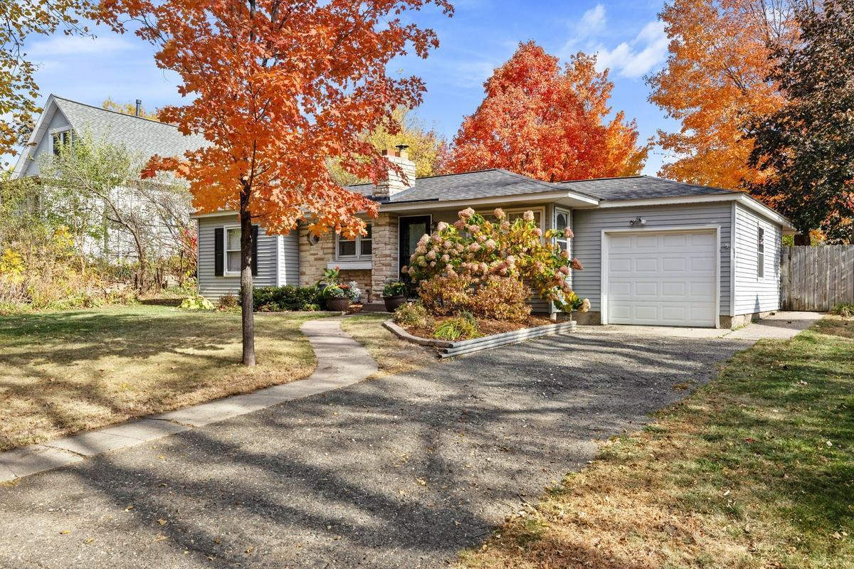 View of Residential at 3109 Salem Avenue, Saint Louis Park MN 55416, Saint Louis Park - Mike Wilen | Minnesota Team Real Estate
