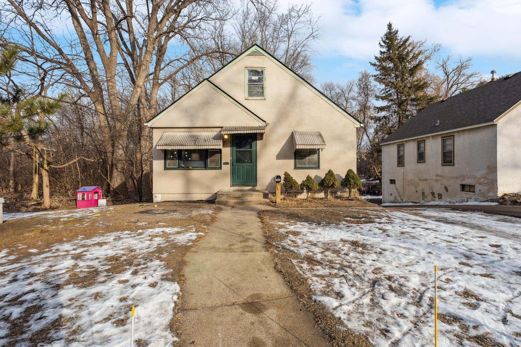 View of Residential at 1633 Case Avenue, Saint Paul MN 55106, Saint Paul - Mike Wilen | Minnesota Team Real Estate