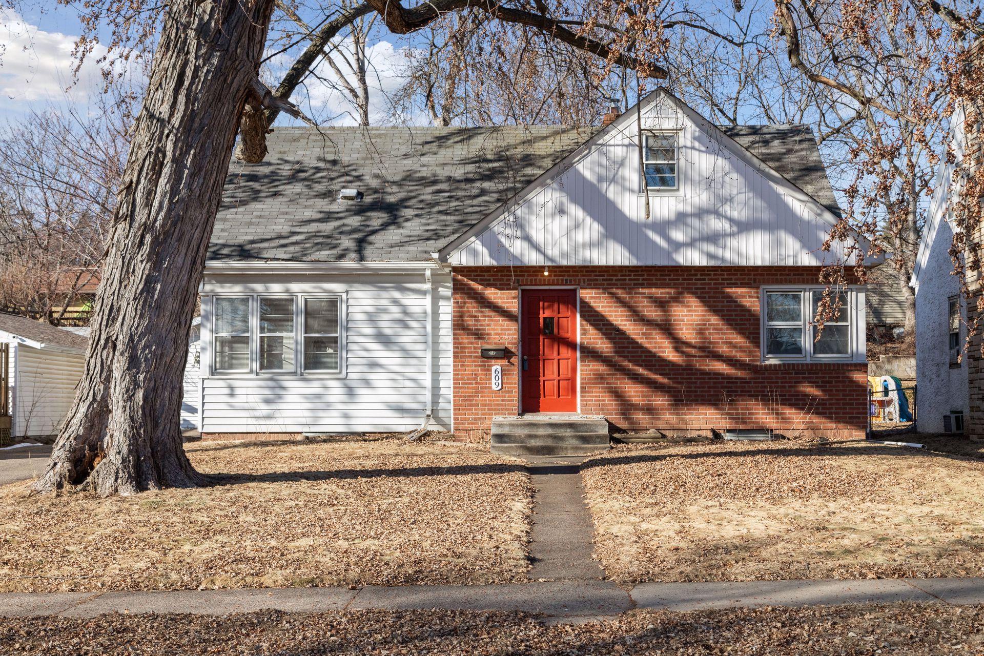 View of Residential at 609 17th Avenue, South Saint Paul MN 55075, South Saint Paul - Mike Wilen | Minnesota Team Real Estate