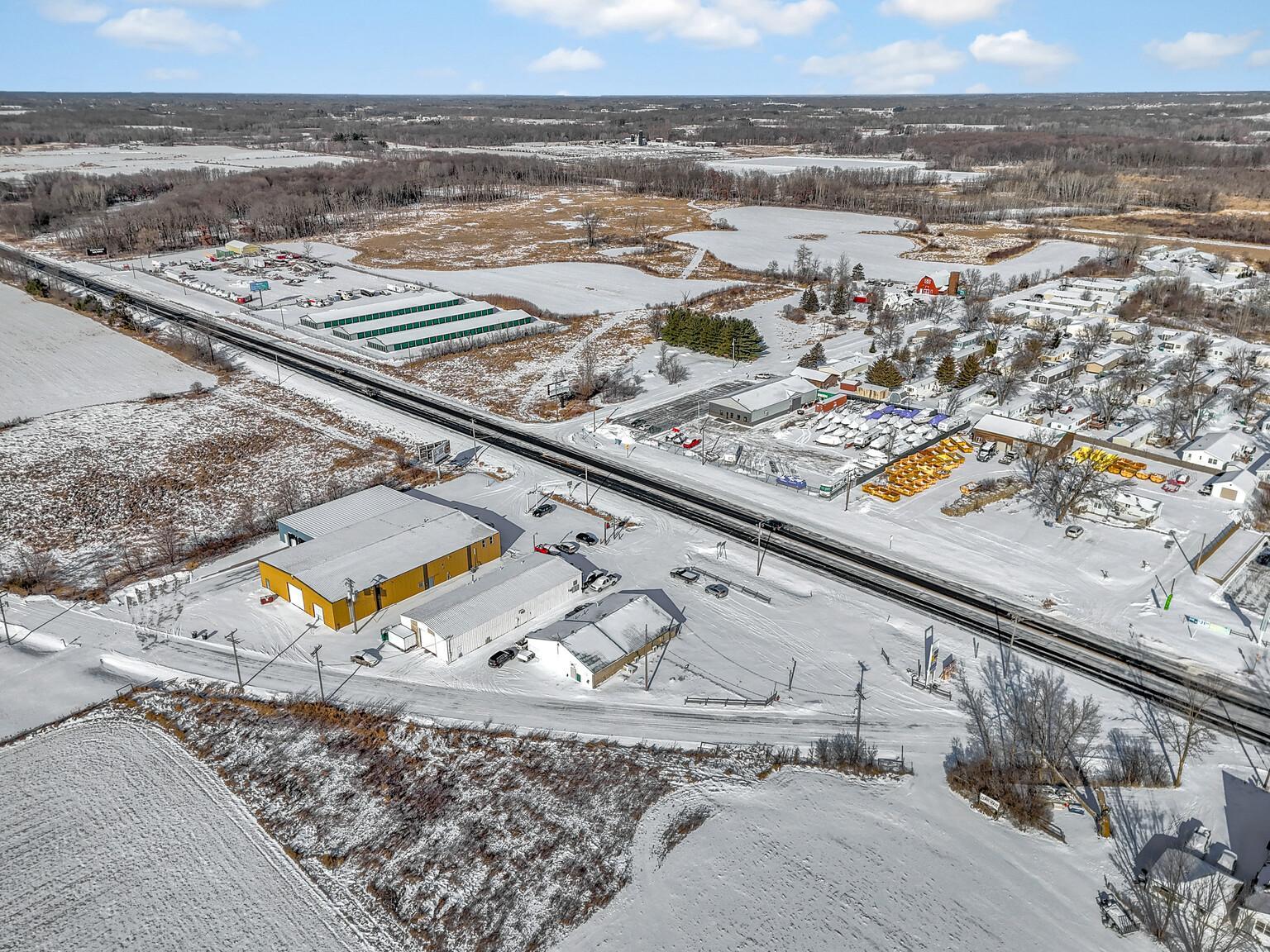 View of Commercial Sale at 17375 Lake Boulevard, Shafer MN 55074, Shafer (4 of 27) - Mike Wilen | Minnesota Team Real Estate