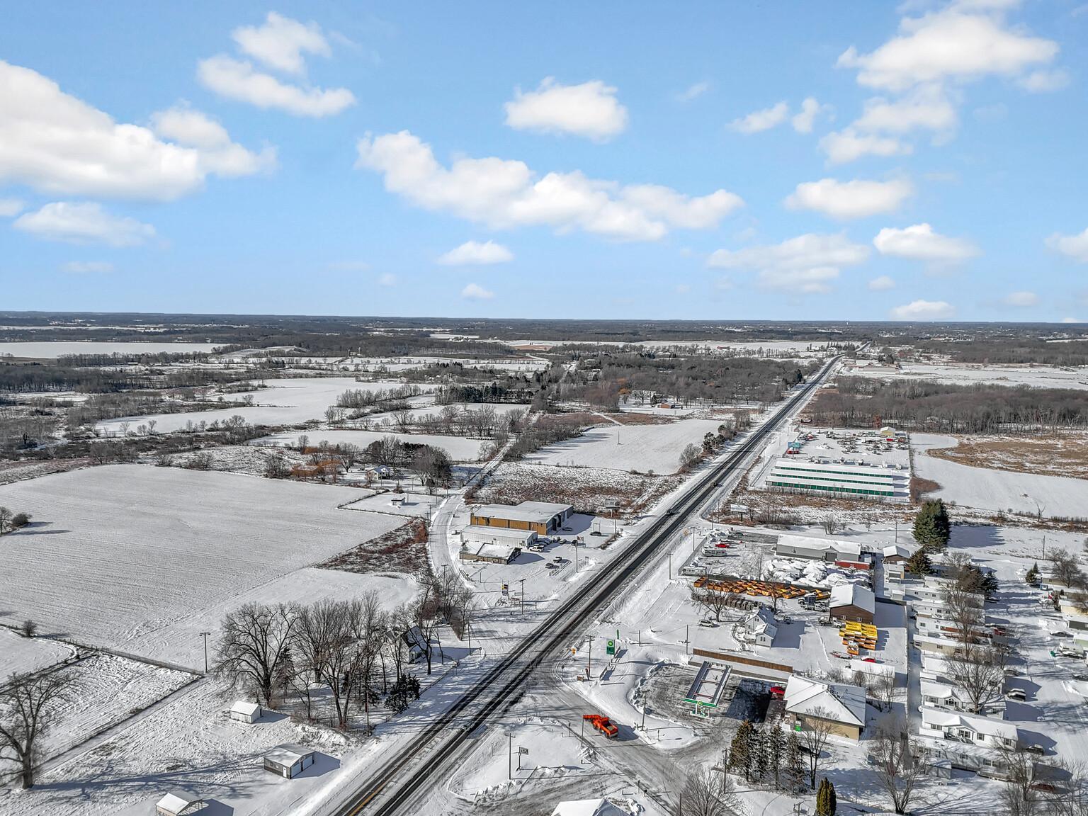 View of Commercial Sale at 17375 Lake Boulevard, Shafer MN 55074, Shafer (16 of 27) - Mike Wilen | Minnesota Team Real Estate