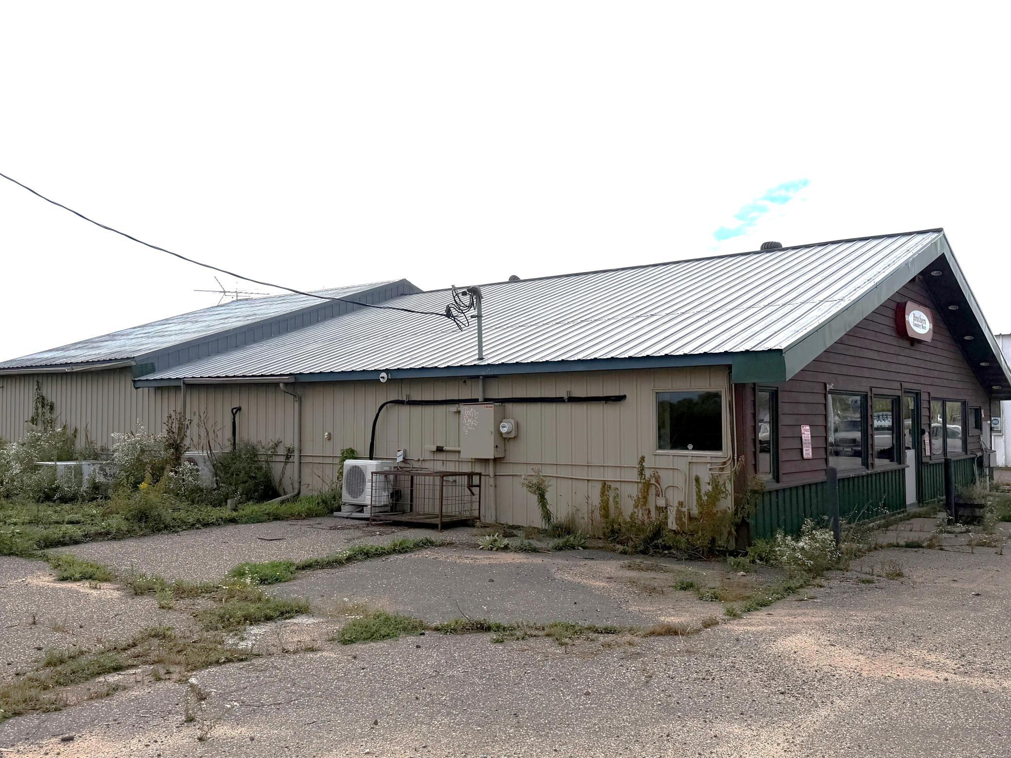 View of Commercial Sale at 17375 Lake Boulevard, Shafer MN 55074, Shafer (5 of 35) - Mike Wilen | Minnesota Team Real Estate