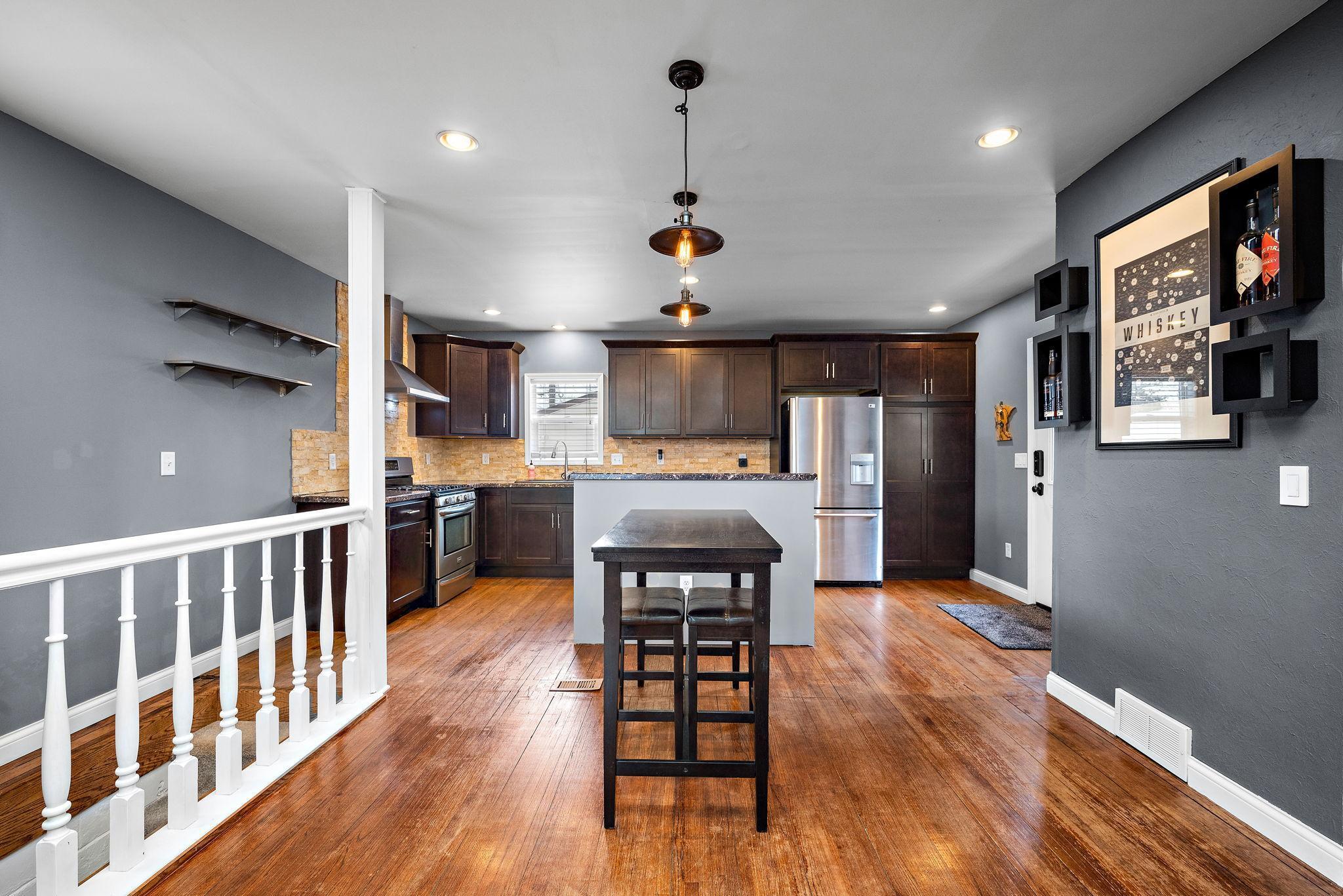 View of Residential at 910 5th Avenue, South Saint Paul MN 55075, South Saint Paul - Mike Wilen | Minnesota Team Real Estate