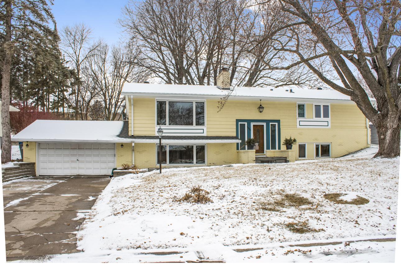 View of Residential at 6608 Hillside Lane, Edina MN 55439, Edina - Mike Wilen | Minnesota Team Real Estate