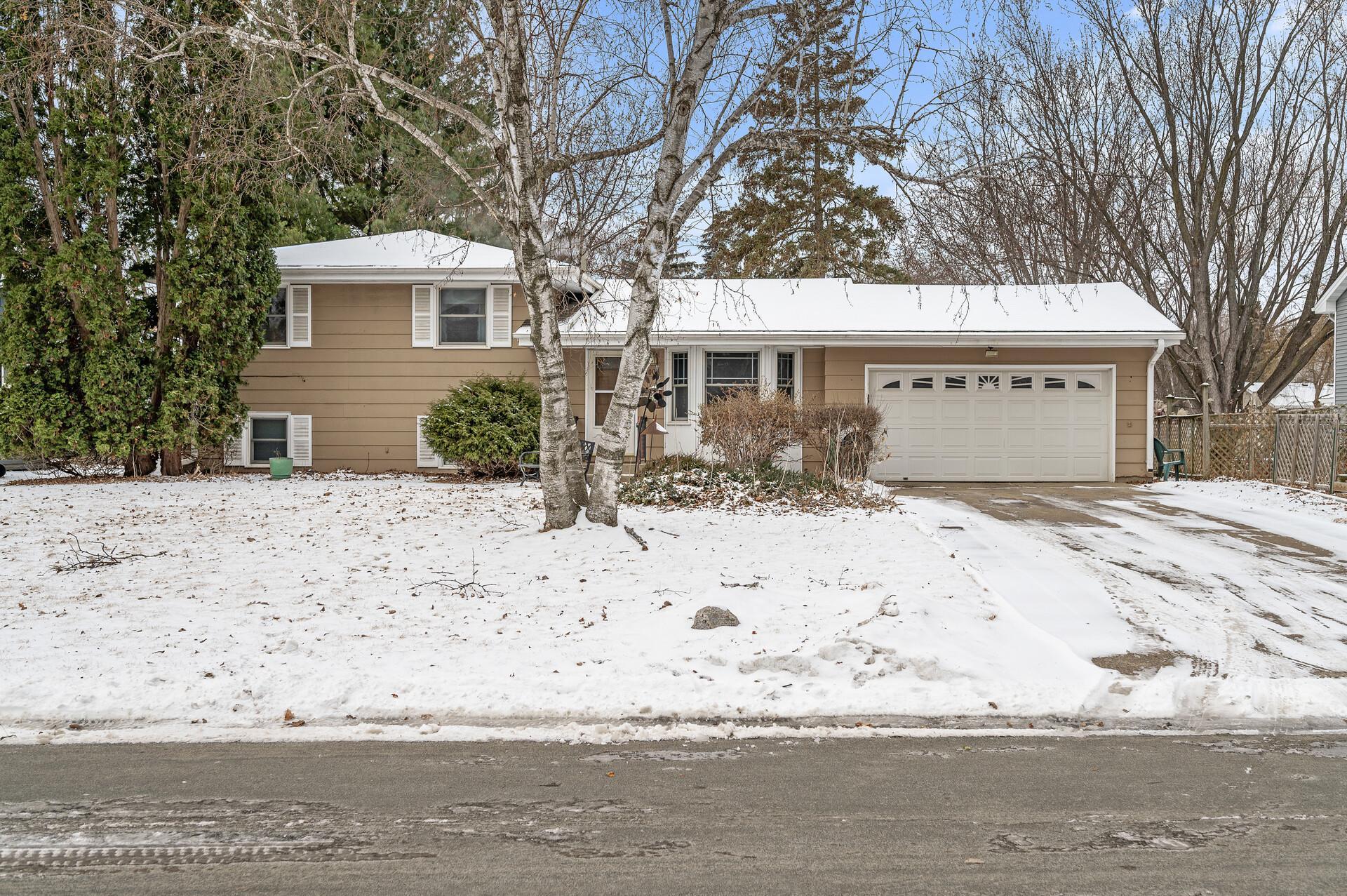 View of Residential at 5009 Wisconsin Avenue, New Hope MN 55428, New Hope - Mike Wilen | Minnesota Team Real Estate