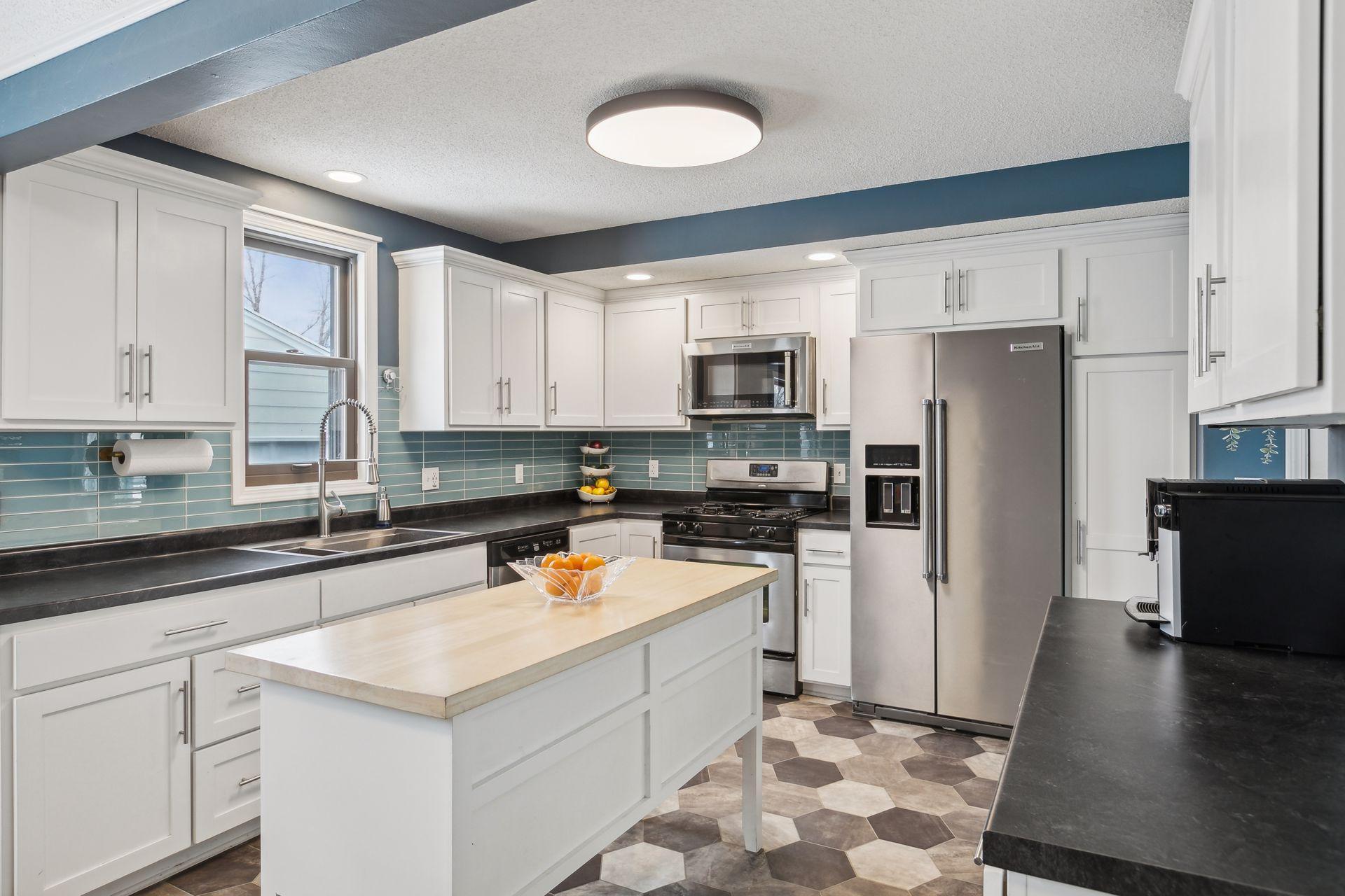 View of Residential at 6635 14th Avenue, Richfield MN 55423, Richfield - Mike Wilen | Minnesota Team Real Estate