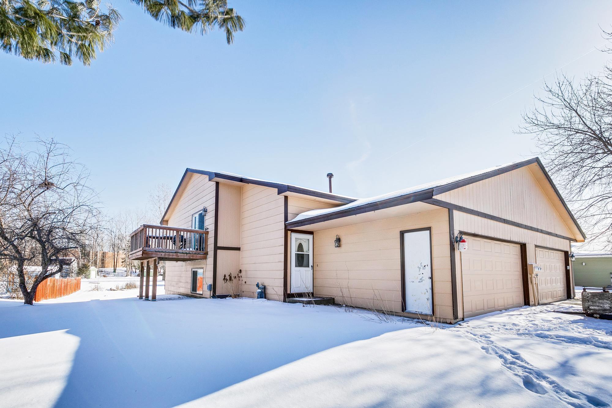 View of Residential at 1795 Hale Avenue, Oakdale MN 55128, Oakdale - Mike Wilen | Minnesota Team Real Estate