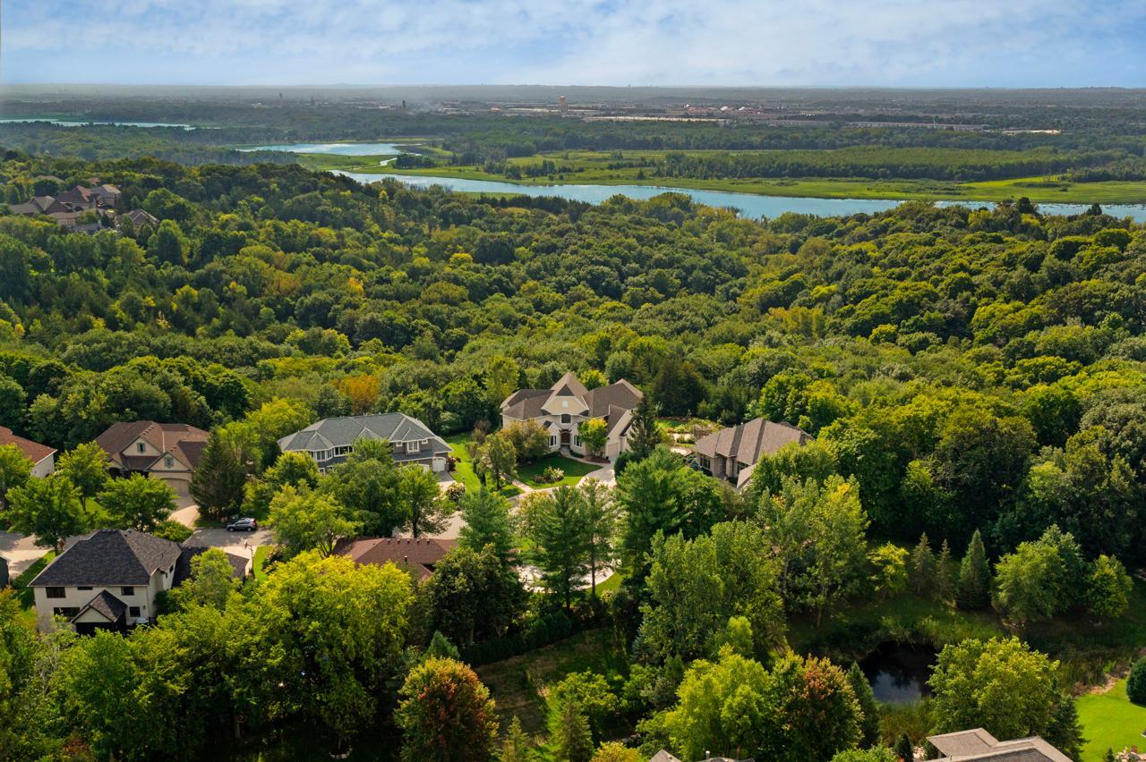 View of Residential at 19115 Vogel Farm Trail, Eden Prairie MN 55347, Eden Prairie (6 of 69) - Mike Wilen | Minnesota Team Real Estate