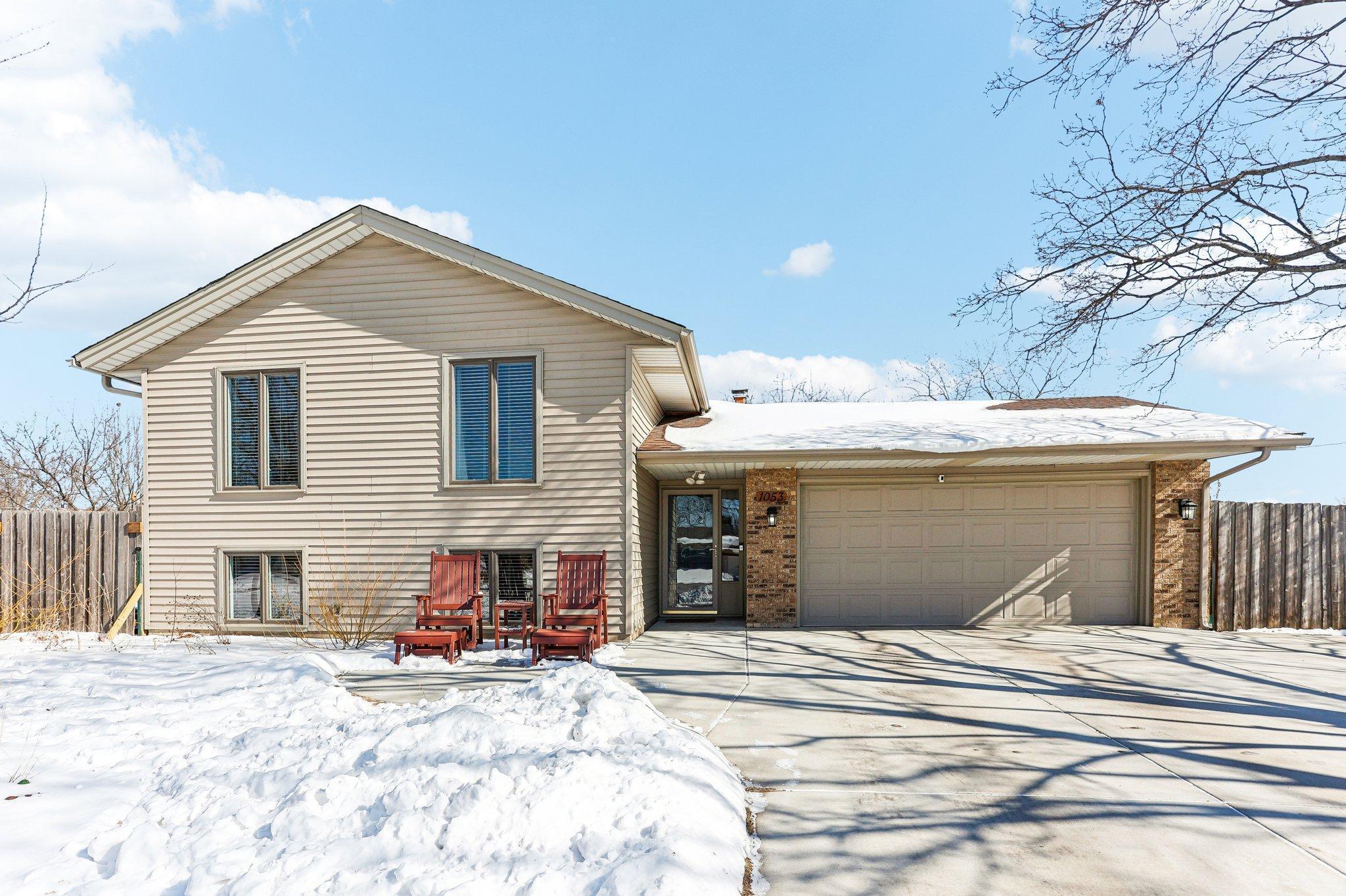 View of Residential at 1053 Baldwin Circle, Apple Valley MN 55124, Apple Valley - Mike Wilen | Minnesota Team Real Estate