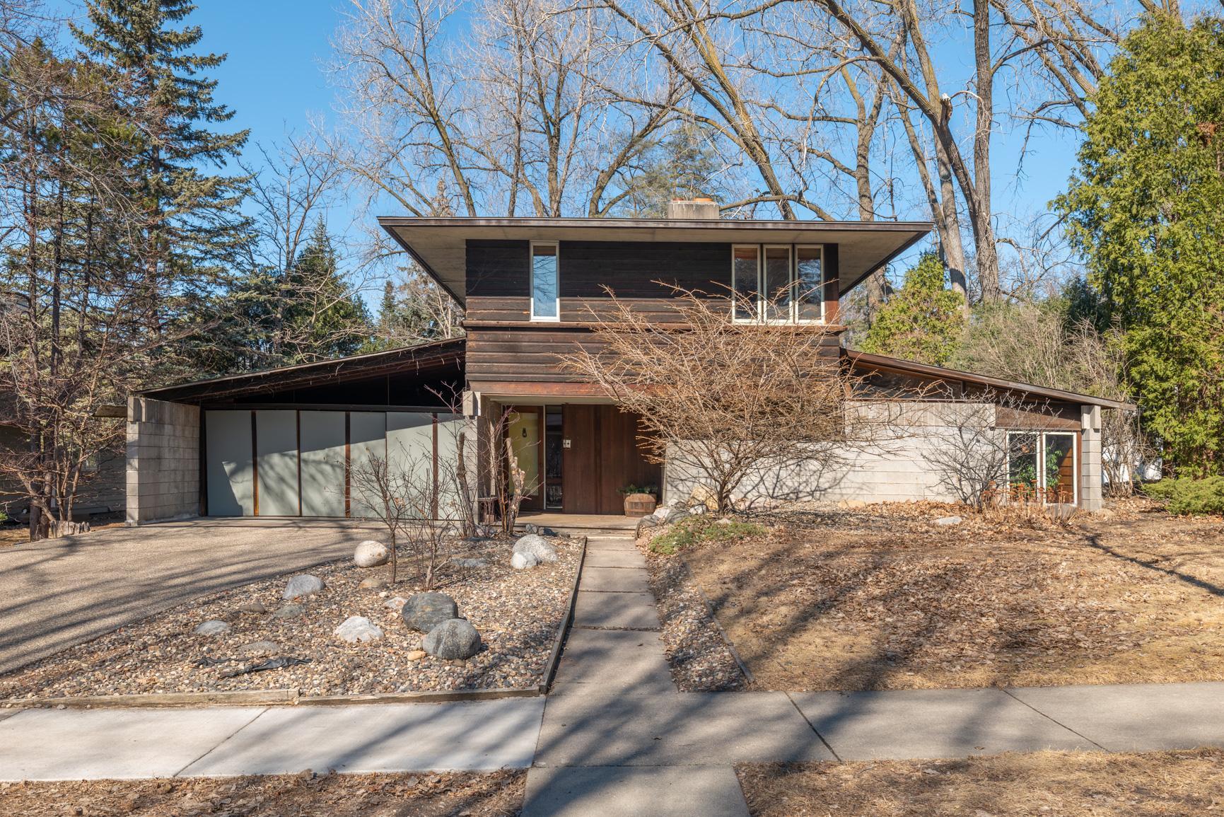 View of Residential at 2123 Hoyt Avenue, Falcon Heights MN 55108, Falcon Heights - Mike Wilen | Minnesota Team Real Estate