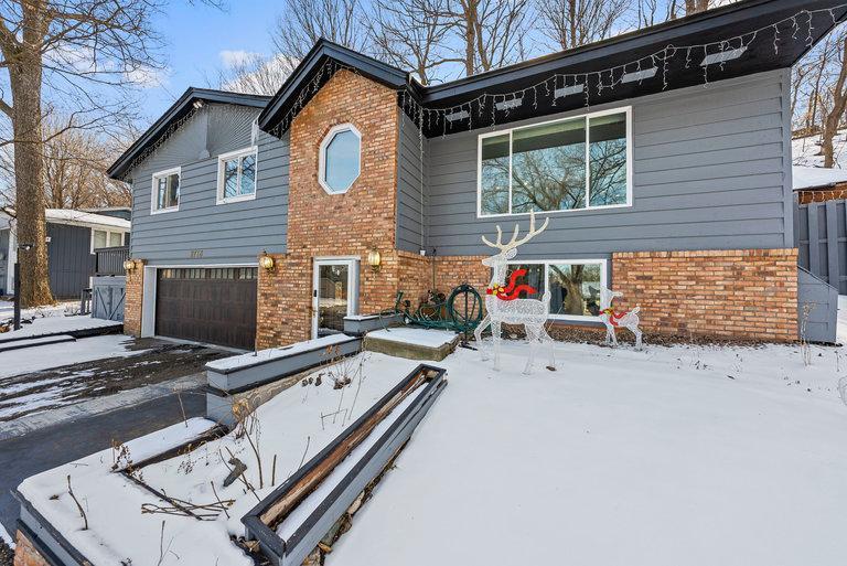 View of Residential at 2713 Brookview Drive, Burnsville MN 55337, Burnsville - Mike Wilen | Minnesota Team Real Estate