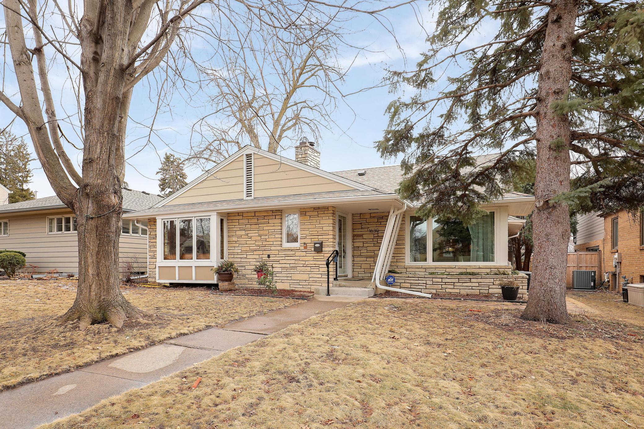View of Residential at 1630 Hillcrest Avenue, Saint Paul MN 55116, Saint Paul - Mike Wilen | Minnesota Team Real Estate