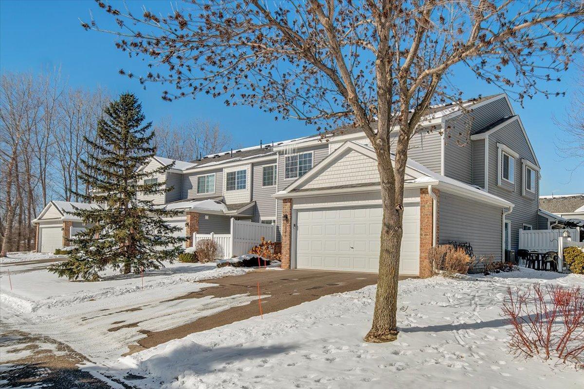 View of Residential at 2008 Gresham Avenue, Oakdale MN 55128, Oakdale - Mike Wilen | Minnesota Team Real Estate