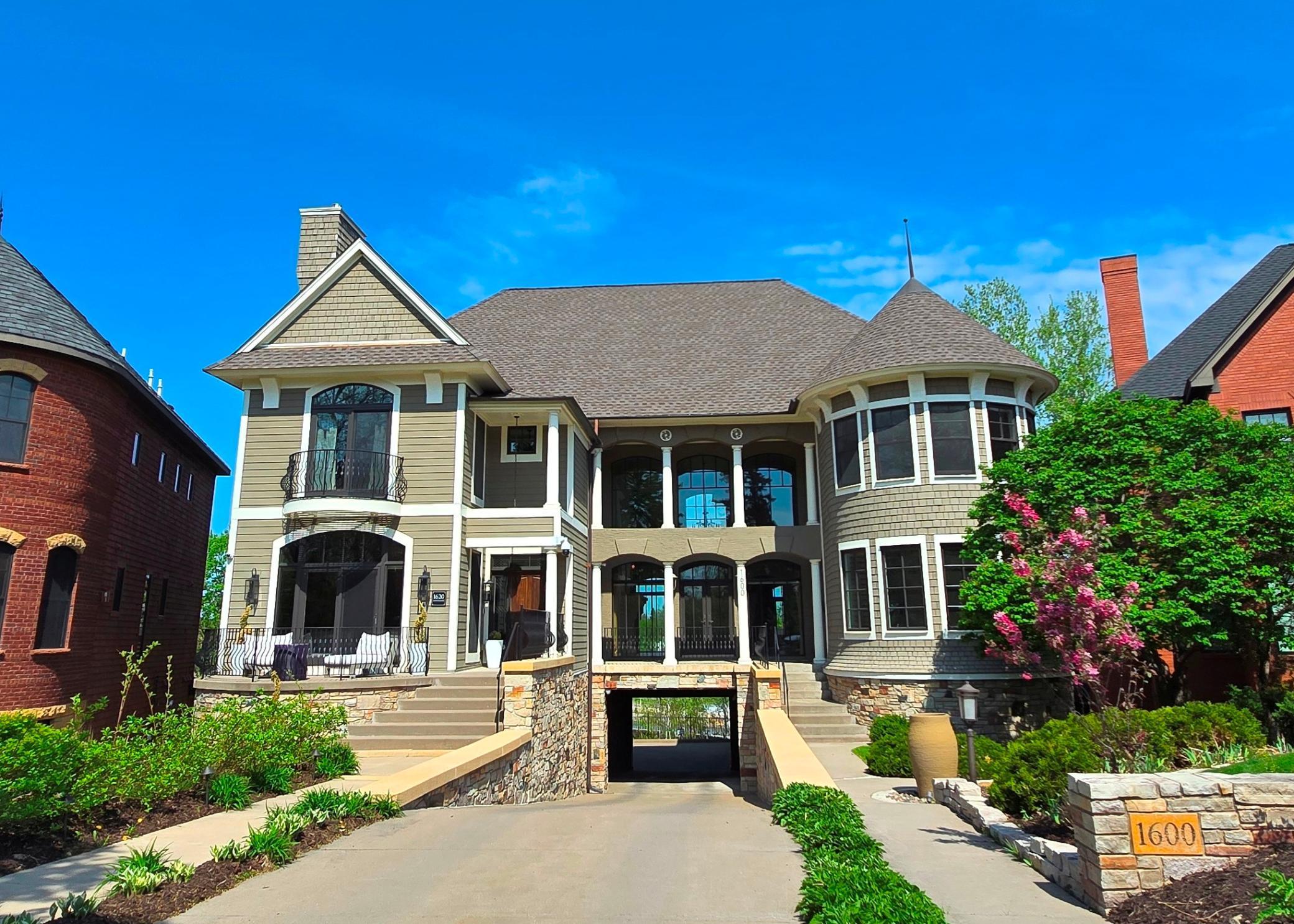 View of Residential at 1600 Kenwood Parkway, Minneapolis MN 55405, Minneapolis - Mike Wilen | Minnesota Team Real Estate