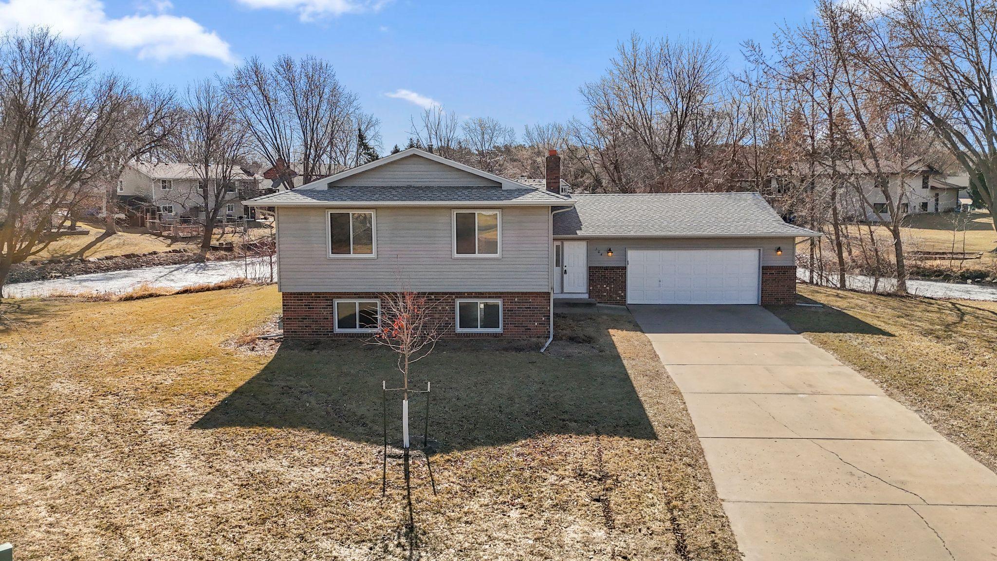 View of Residential at 504 Elaine Avenue, Shoreview MN 55126, Shoreview - Mike Wilen | Minnesota Team Real Estate