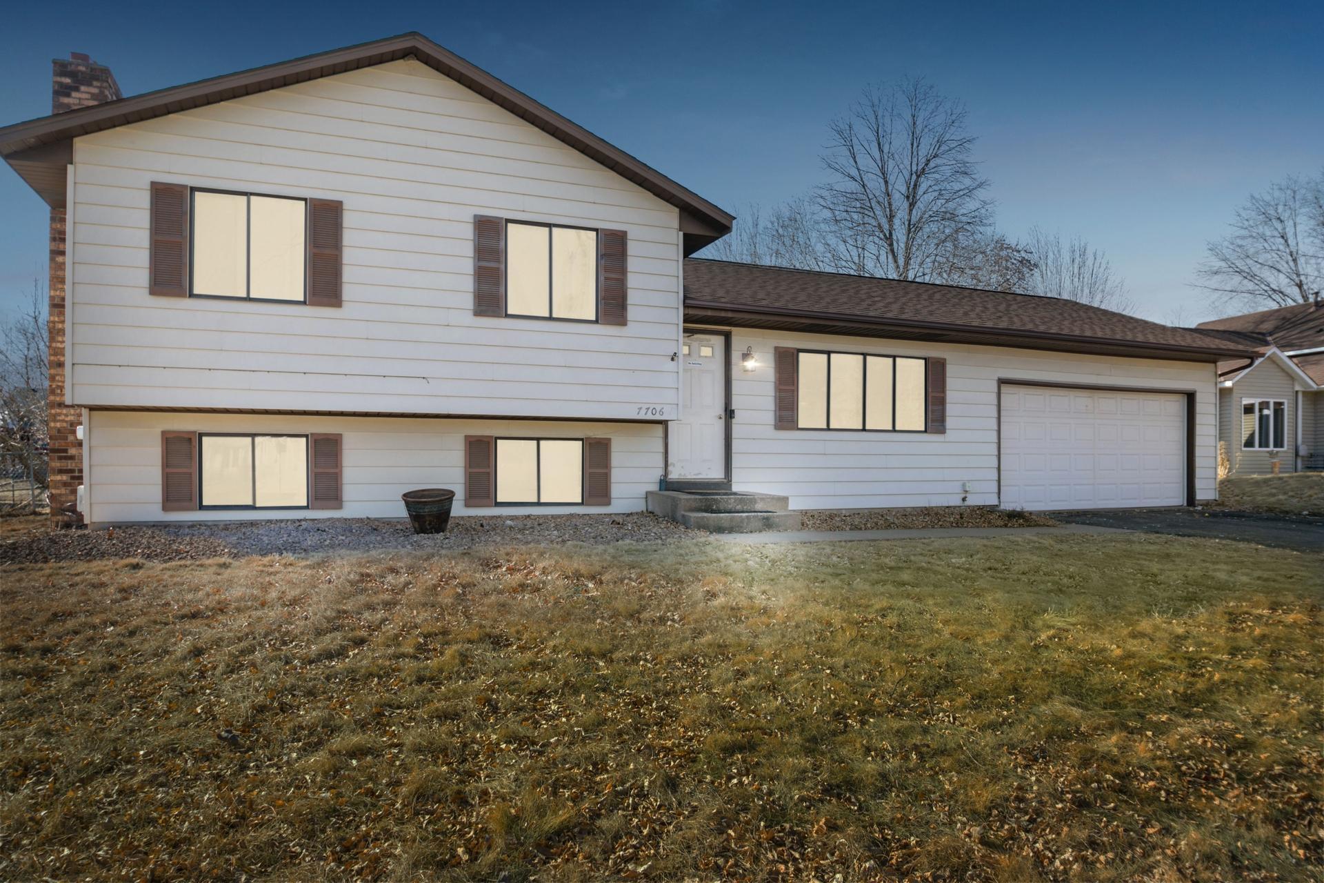 View of Residential at 7706 Jeffery Avenue, Cottage Grove MN 55016, Cottage Grove - Mike Wilen | Minnesota Team Real Estate