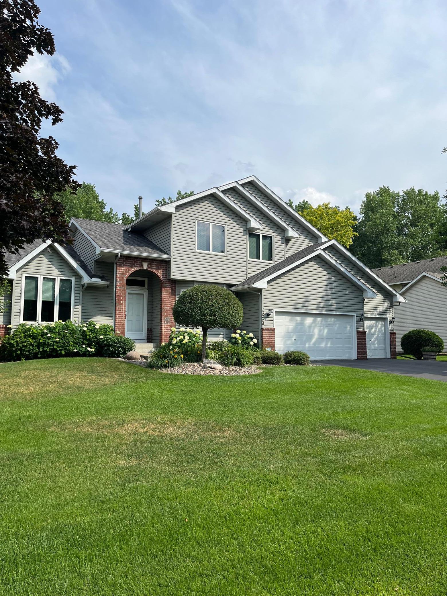 View of Residential at 13225 54th Avenue, Plymouth MN 55442, Plymouth - Mike Wilen | Minnesota Team Real Estate