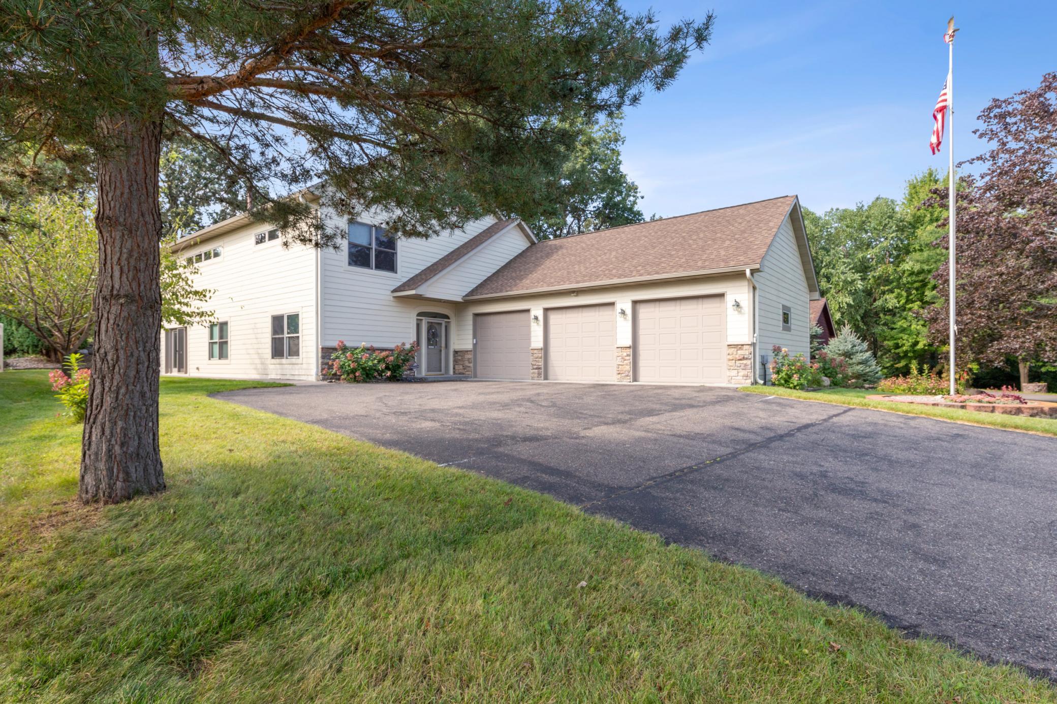 View of Residential at 1946 77th Street, Inver Grove Heights MN 55077, Inver Grove Heights - Mike Wilen | Minnesota Team Real Estate