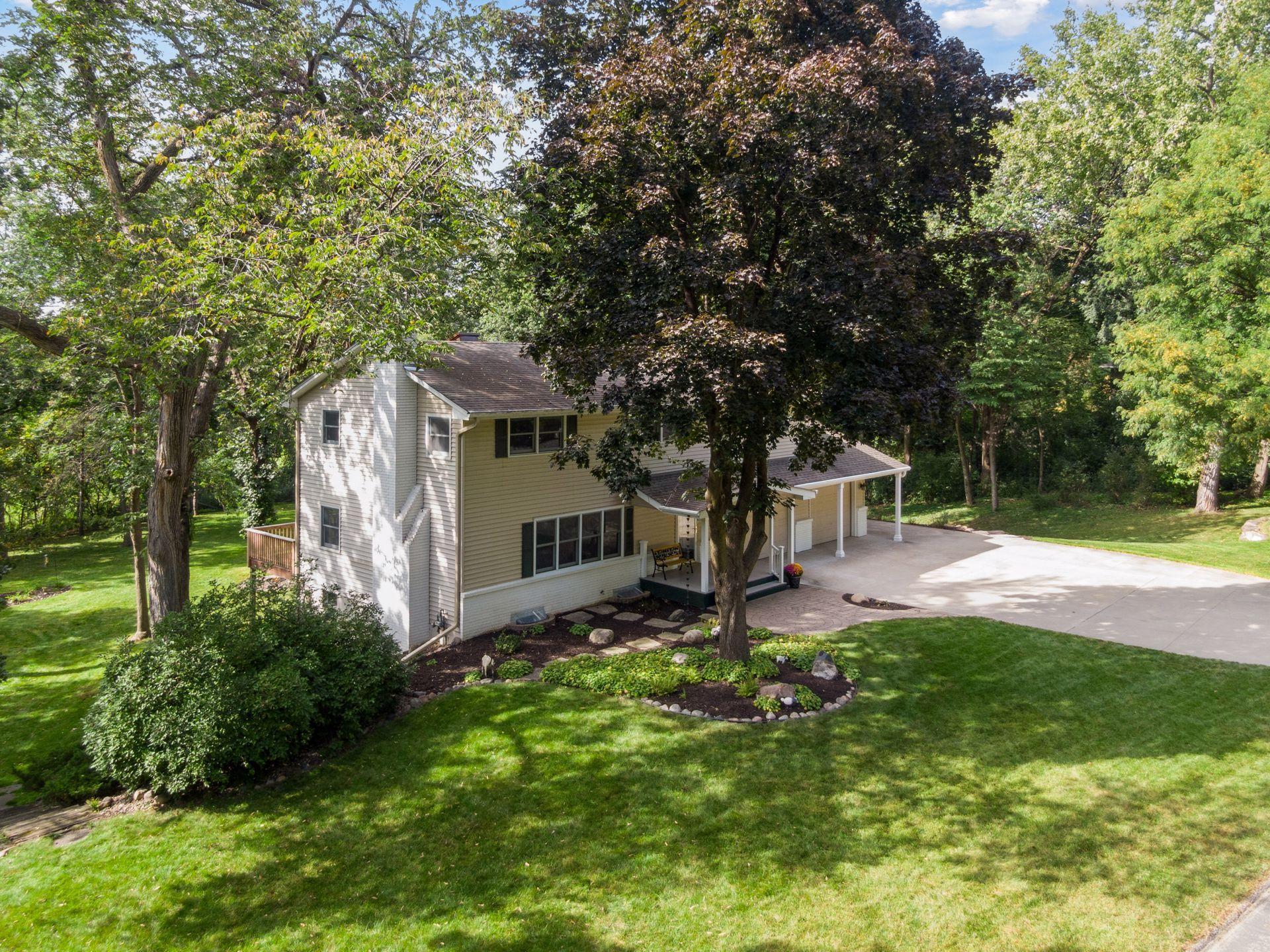 View of Residential at 6902 Canterbury Lane, Eden Prairie MN 55346, Eden Prairie - Mike Wilen | Minnesota Team Real Estate