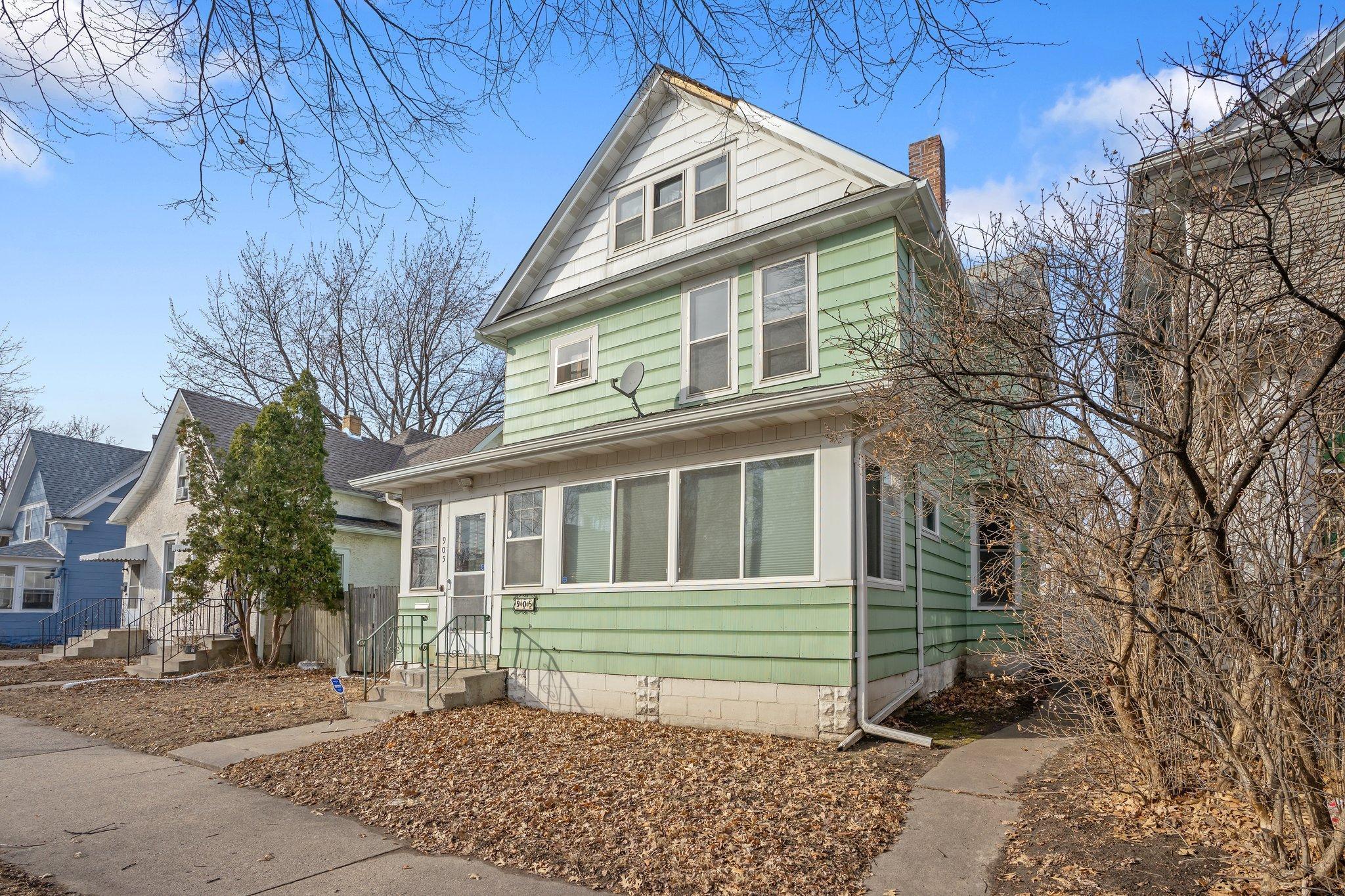 View of Residential Income at 905 Edmund Avenue, Saint Paul MN 55104, Saint Paul - Mike Wilen | Minnesota Team Real Estate