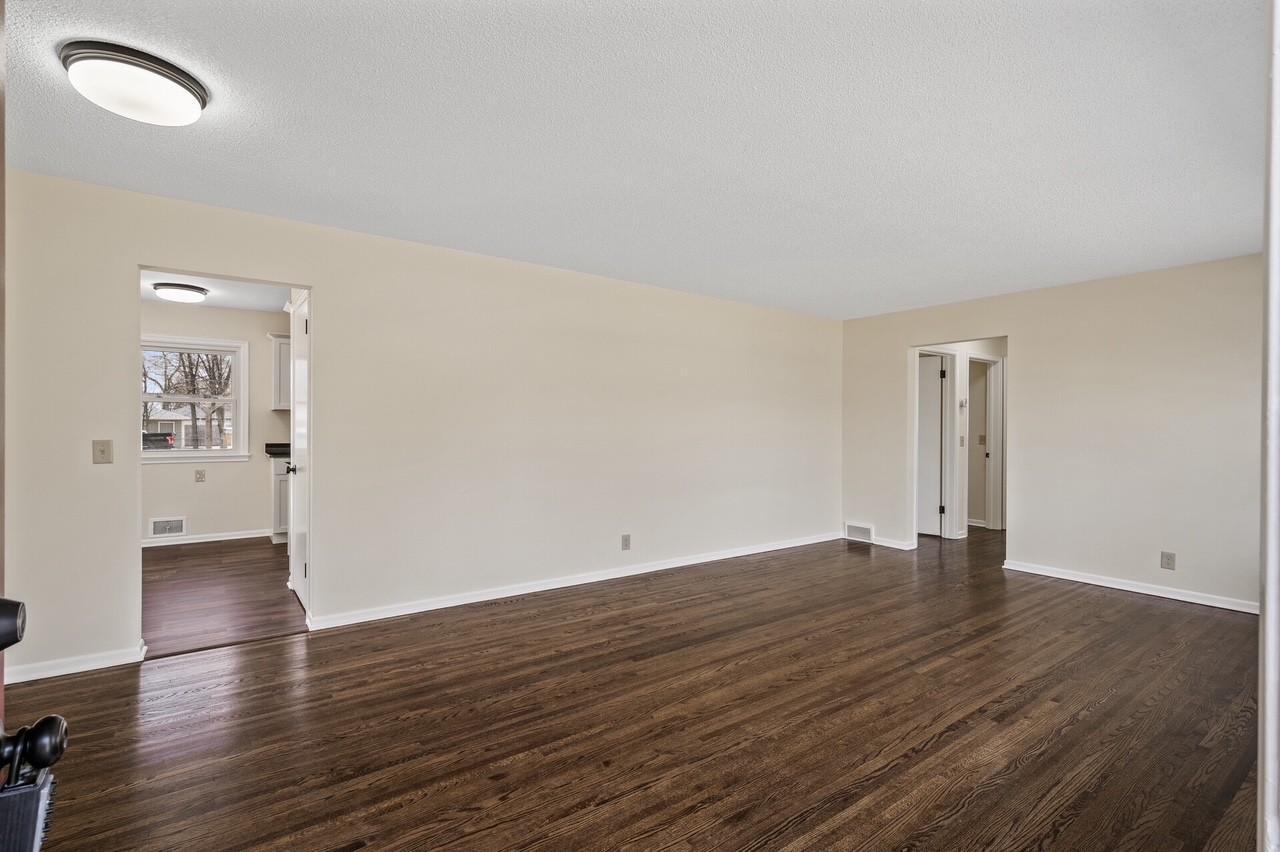 View of Residential at 4072 Nicols Road, Eagan MN 55122, Eagan - Mike Wilen | Minnesota Team Real Estate