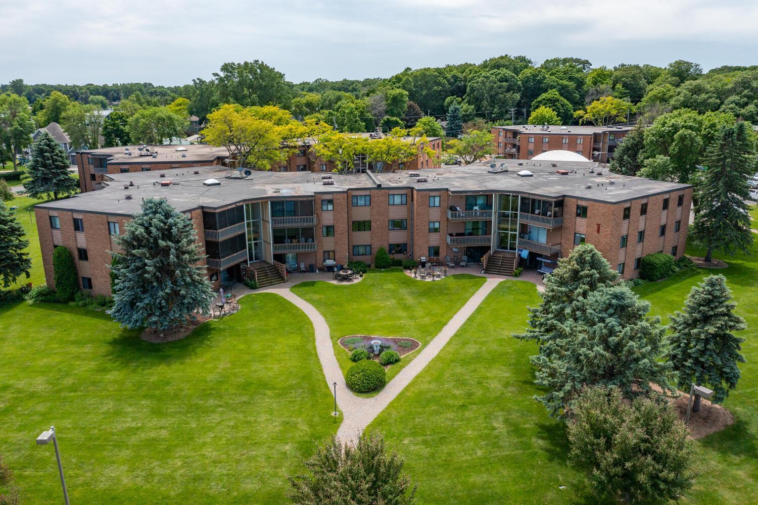 View of Residential at 5430 Three Points Boulevard #131, Mound MN 55364, Mound (37 of 41) - Mike Wilen | Minnesota Team Real Estate
