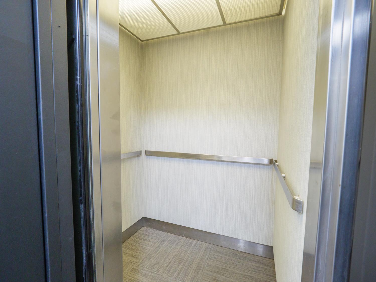 View of Commercial Sale at 4820 Minnetonka Boulevard #3, Saint Louis Park MN 55416, Saint Louis Park (5 of 21) - Mike Wilen | Minnesota Team Real Estate