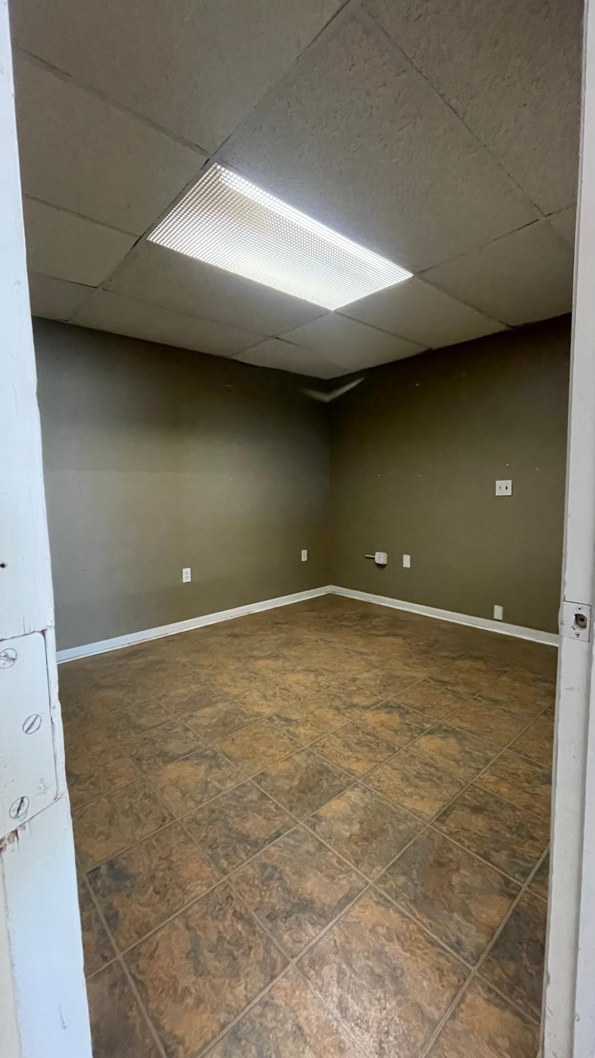 View of Commercial Sale at 6417 Penn Avenue #Lower, Richfield MN 55423, Richfield (9 of 12) - Mike Wilen | Minnesota Team Real Estate