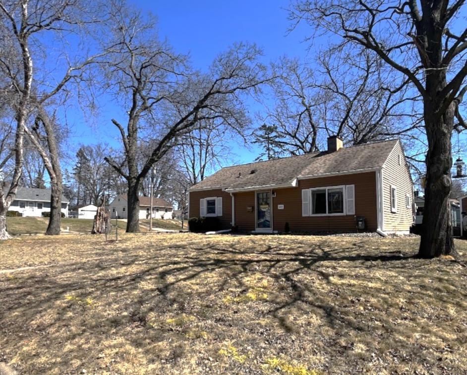 View of Residential at 2060 Northwood Drive, North Saint Paul MN 55109, North Saint Paul - Mike Wilen | Minnesota Team Real Estate