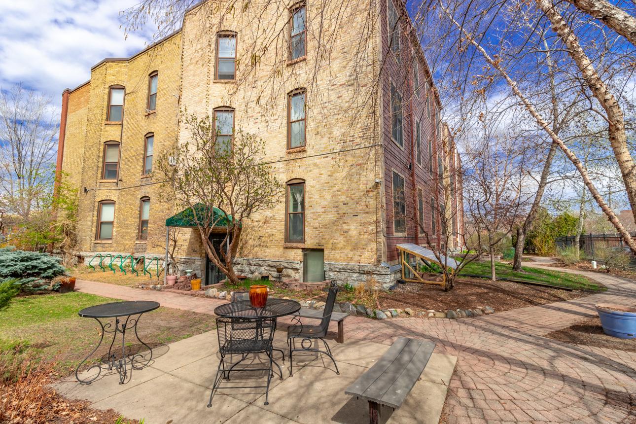 View of Residential at 1801 Elliot Avenue #5, Minneapolis MN 55404, Minneapolis (27 of 32) - Mike Wilen | Minnesota Team Real Estate