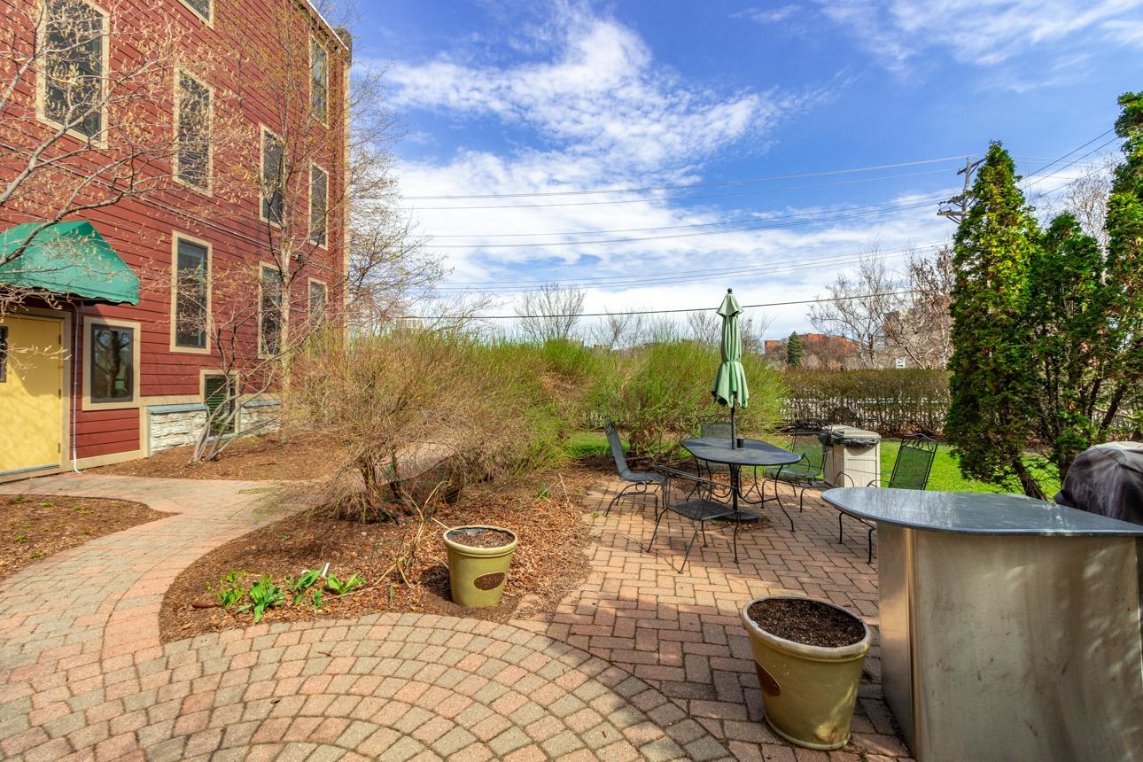 View of Residential at 1801 Elliot Avenue #5, Minneapolis MN 55404, Minneapolis (21 of 32) - Mike Wilen | Minnesota Team Real Estate