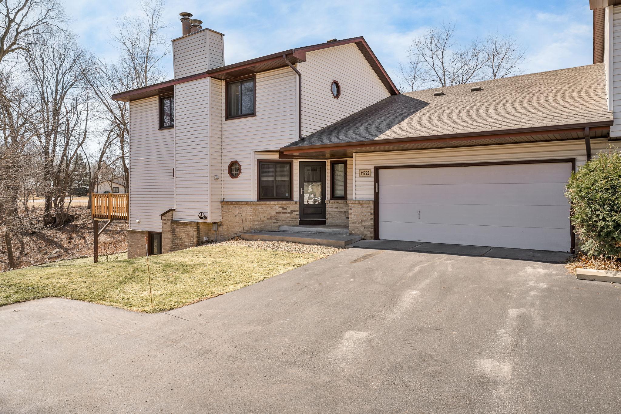 View of Residential at 11795 88th Avenue, Maple Grove MN 55369, Maple Grove - Mike Wilen | Minnesota Team Real Estate